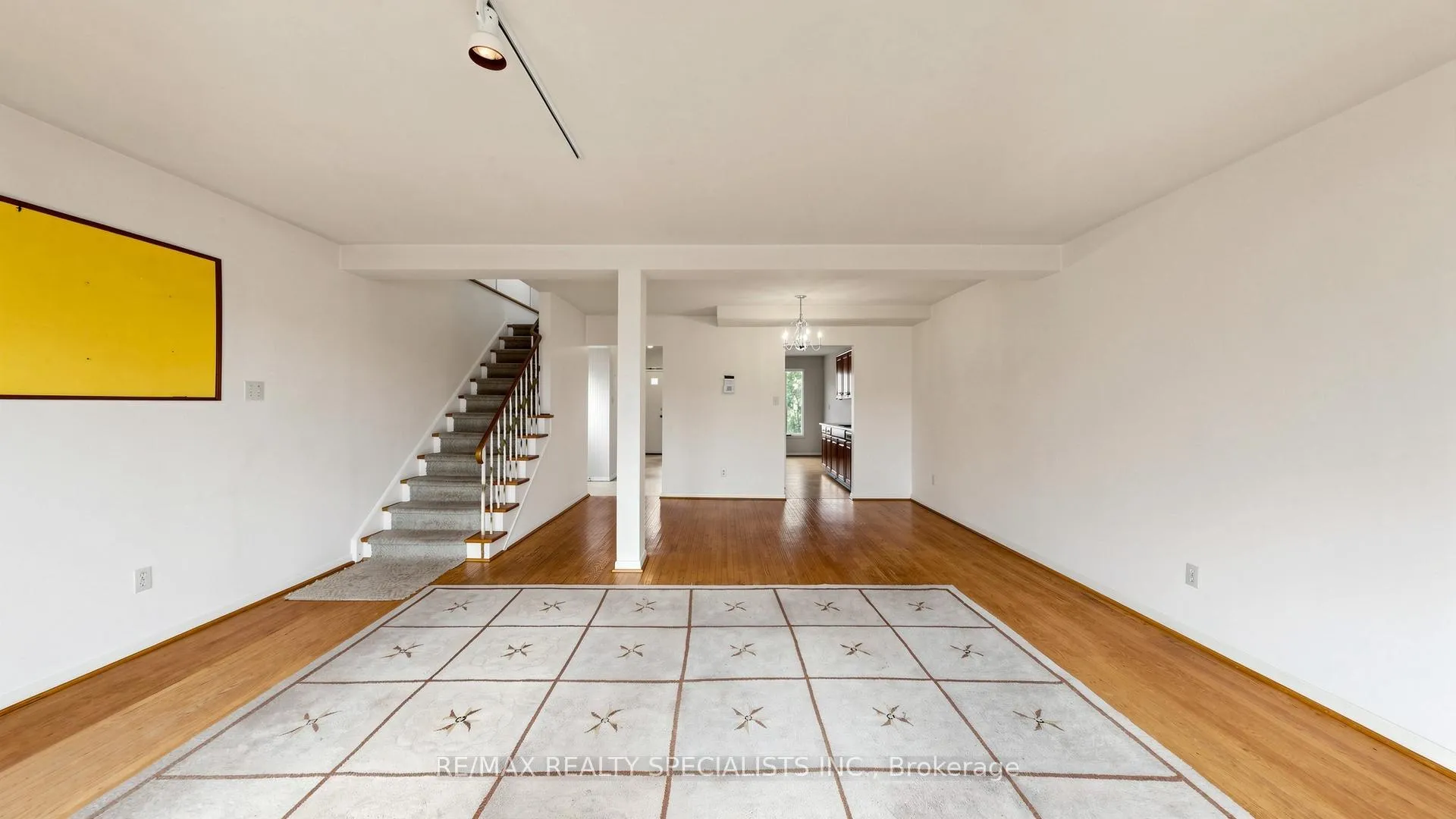 Photo 7 of 2538 Barcella Crescent, Mississauga, Sheridan — HOMEH