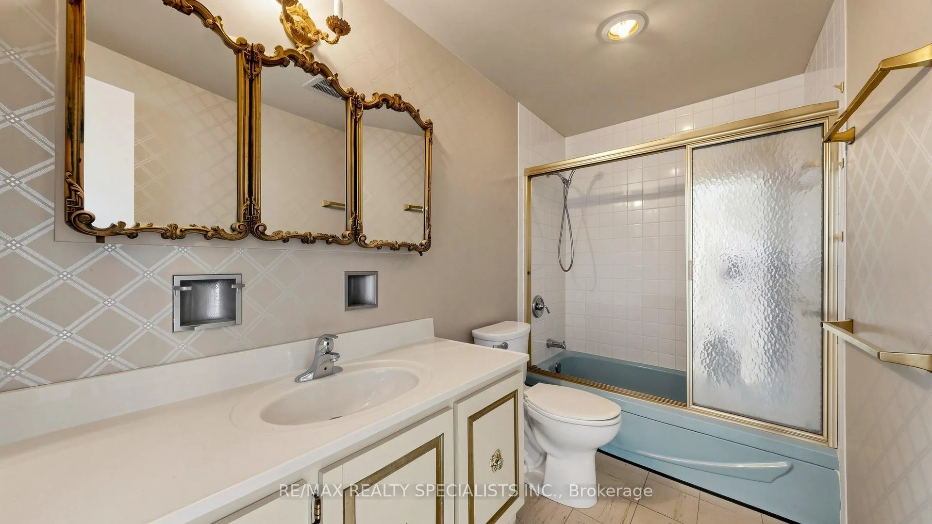 Photo 23 of 2538 Barcella Crescent, Mississauga, Sheridan — HOMEH