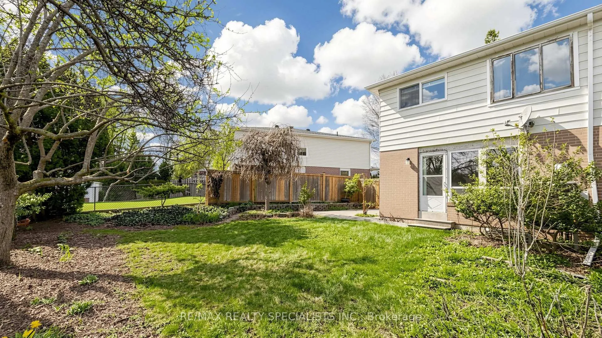Photo 29 of 2538 Barcella Crescent, Mississauga, Sheridan — HOMEH