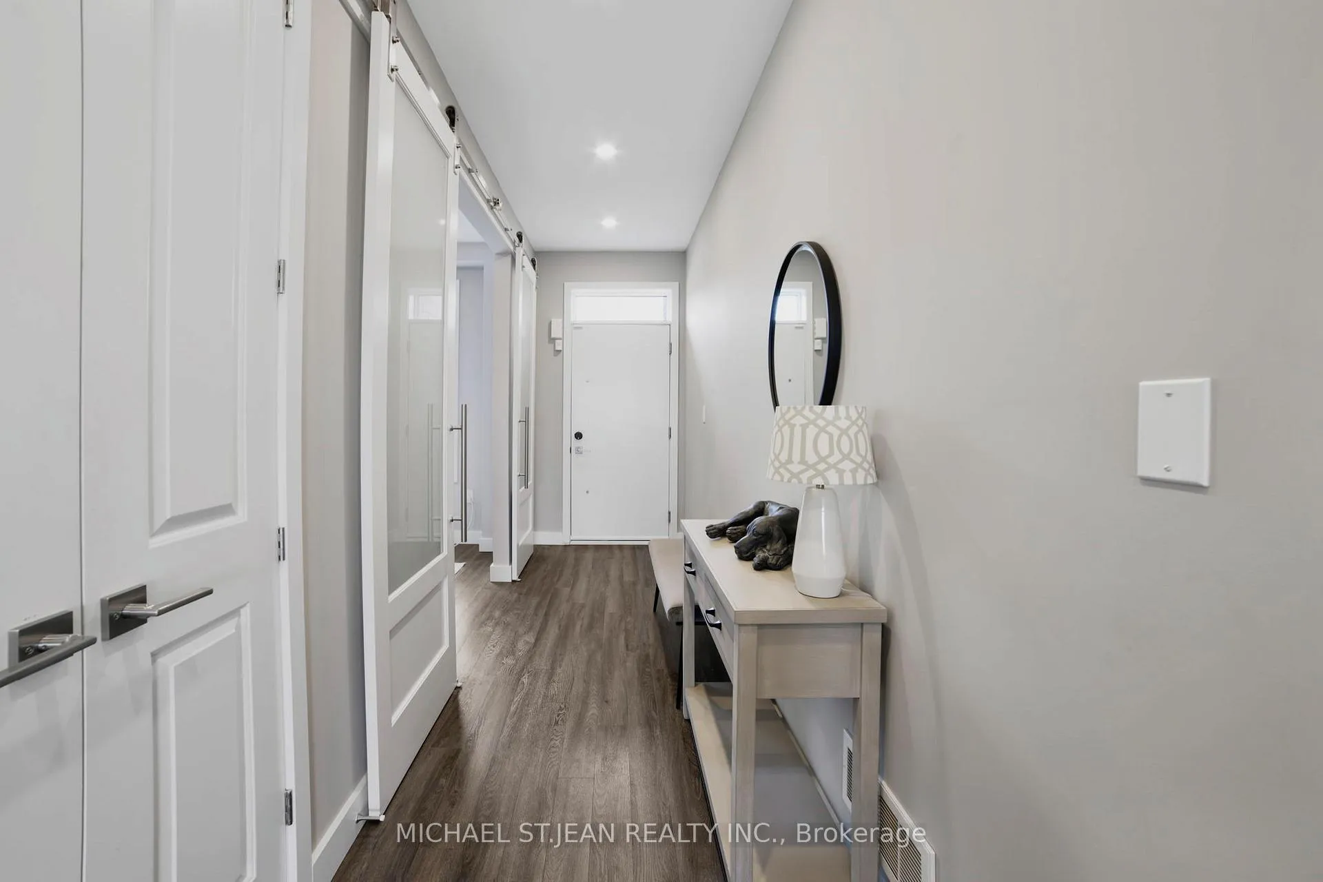 Photo 4 of 116 Bedrock Drive, Hamilton, Stoney Creek Mountain — HOMEH