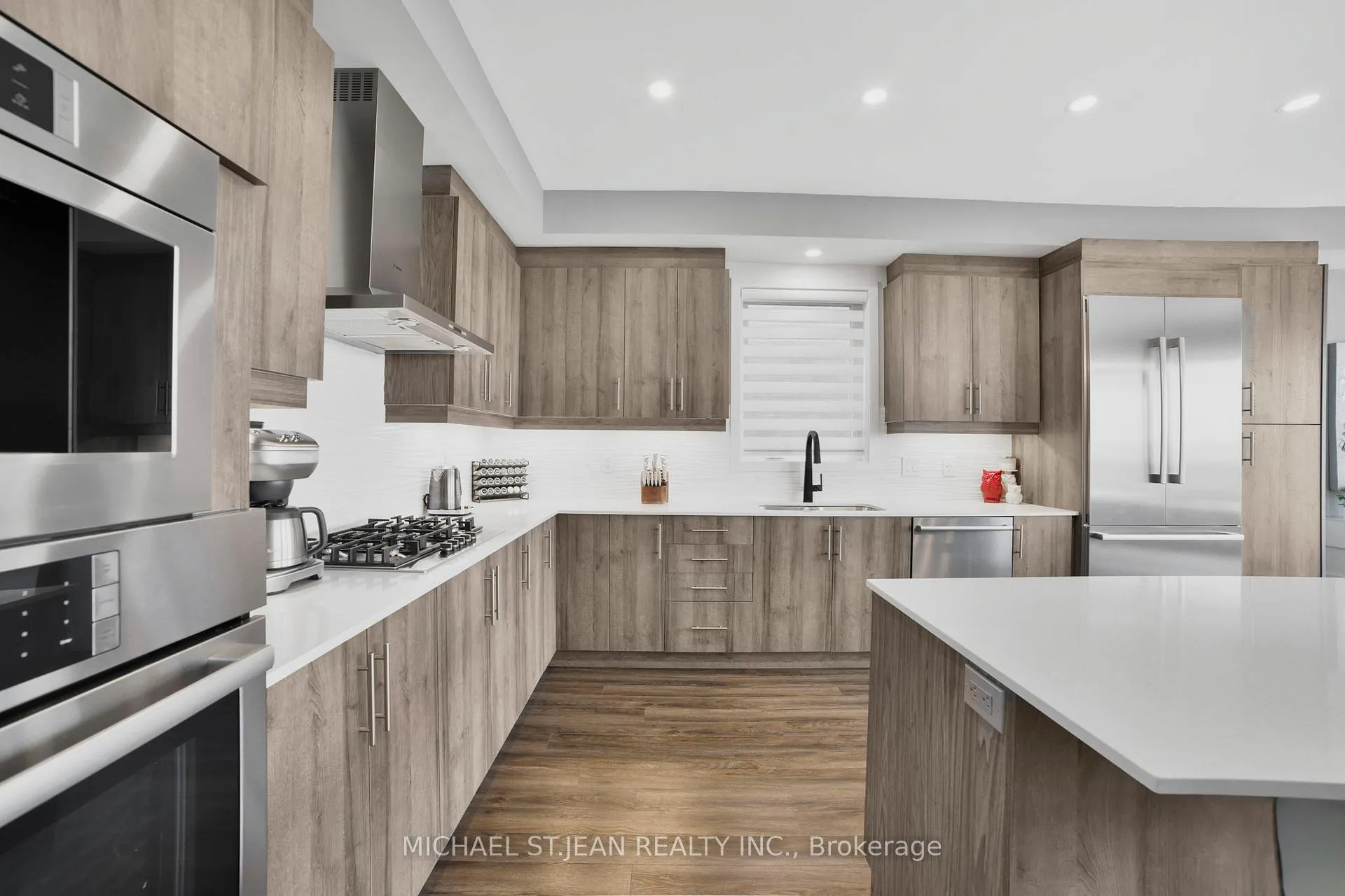 Photo 12 of 116 Bedrock Drive, Hamilton, Stoney Creek Mountain — HOMEH