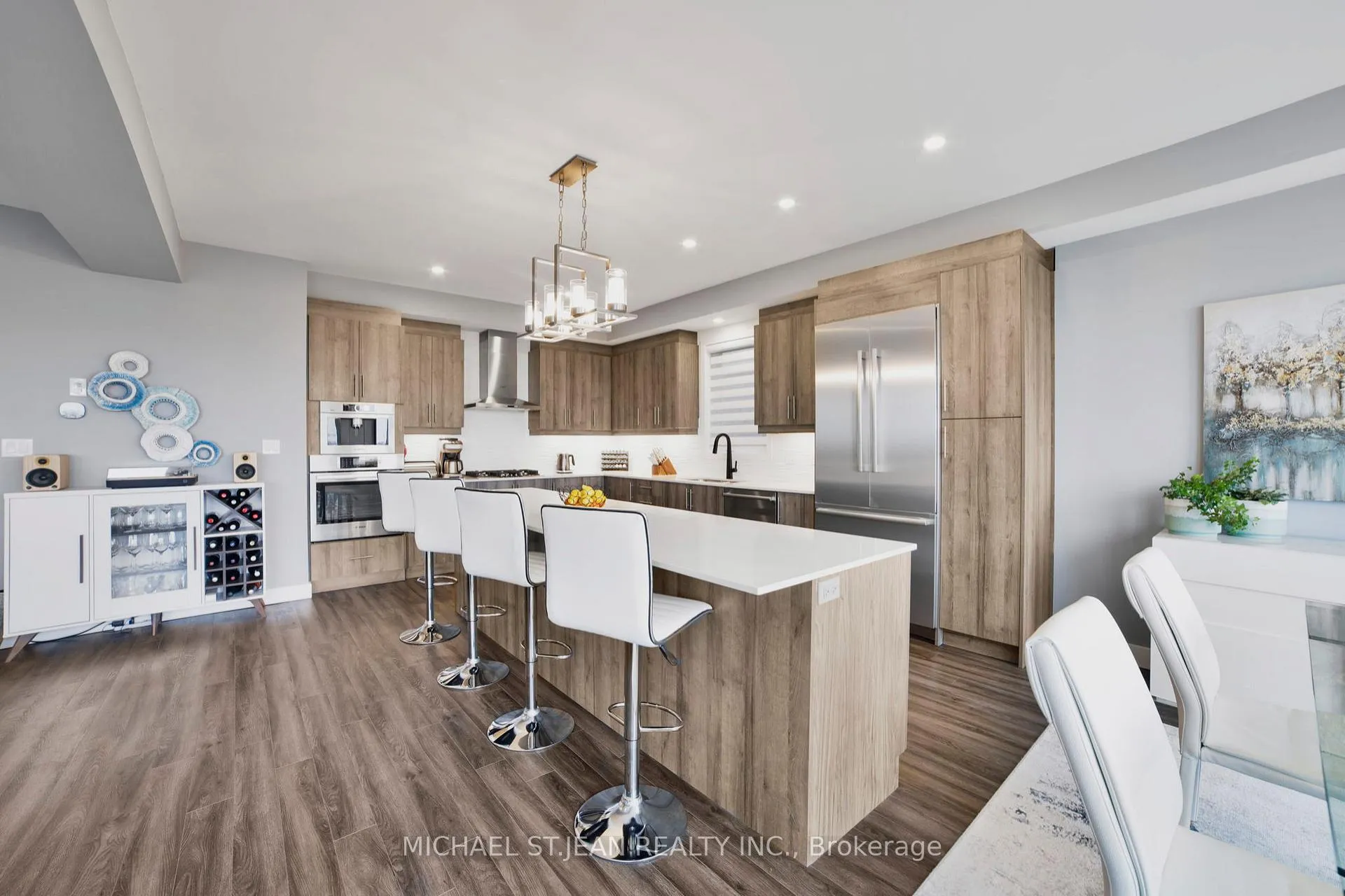 Photo 14 of 116 Bedrock Drive, Hamilton, Stoney Creek Mountain — HOMEH