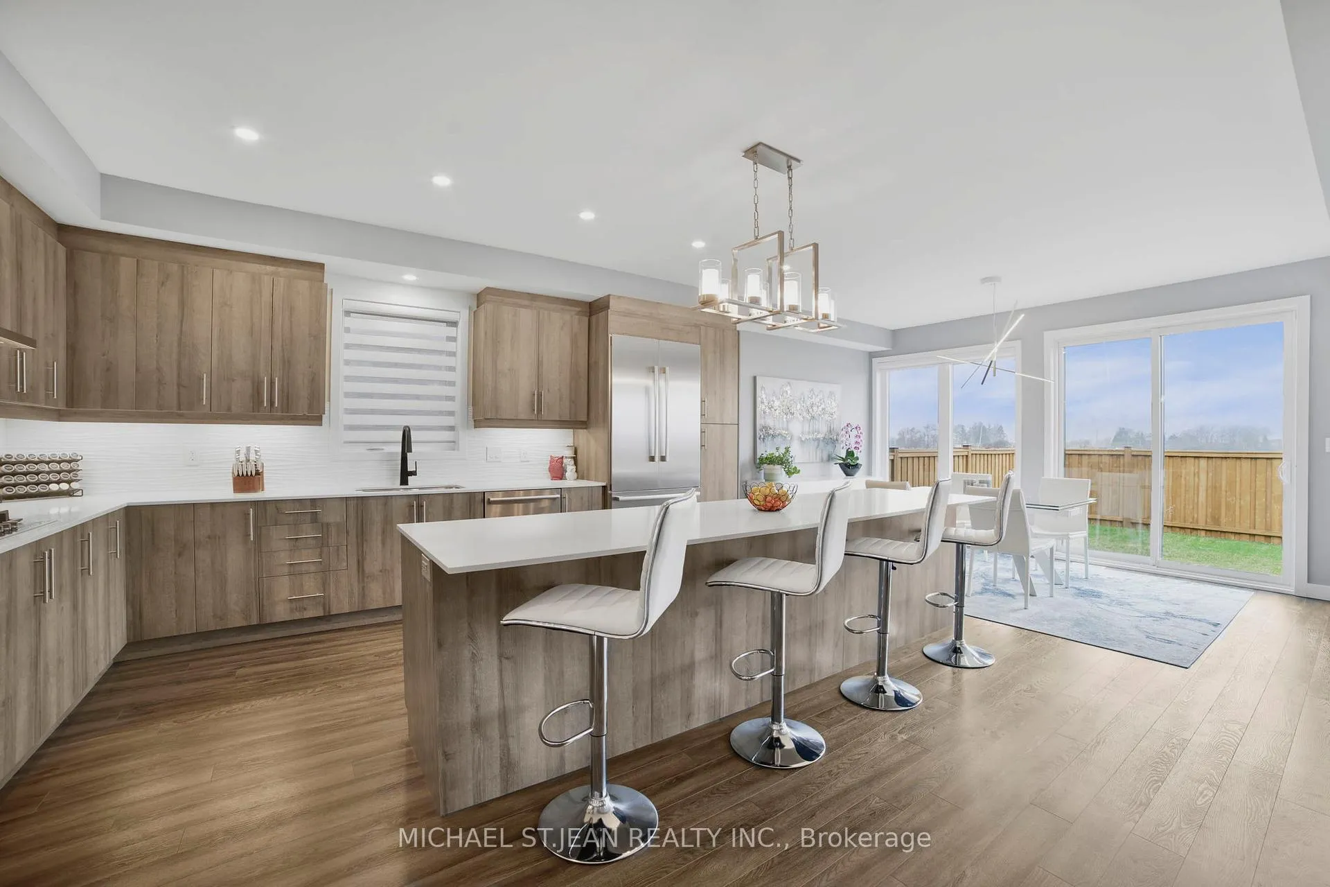 Photo 16 of 116 Bedrock Drive, Hamilton, Stoney Creek Mountain — HOMEH