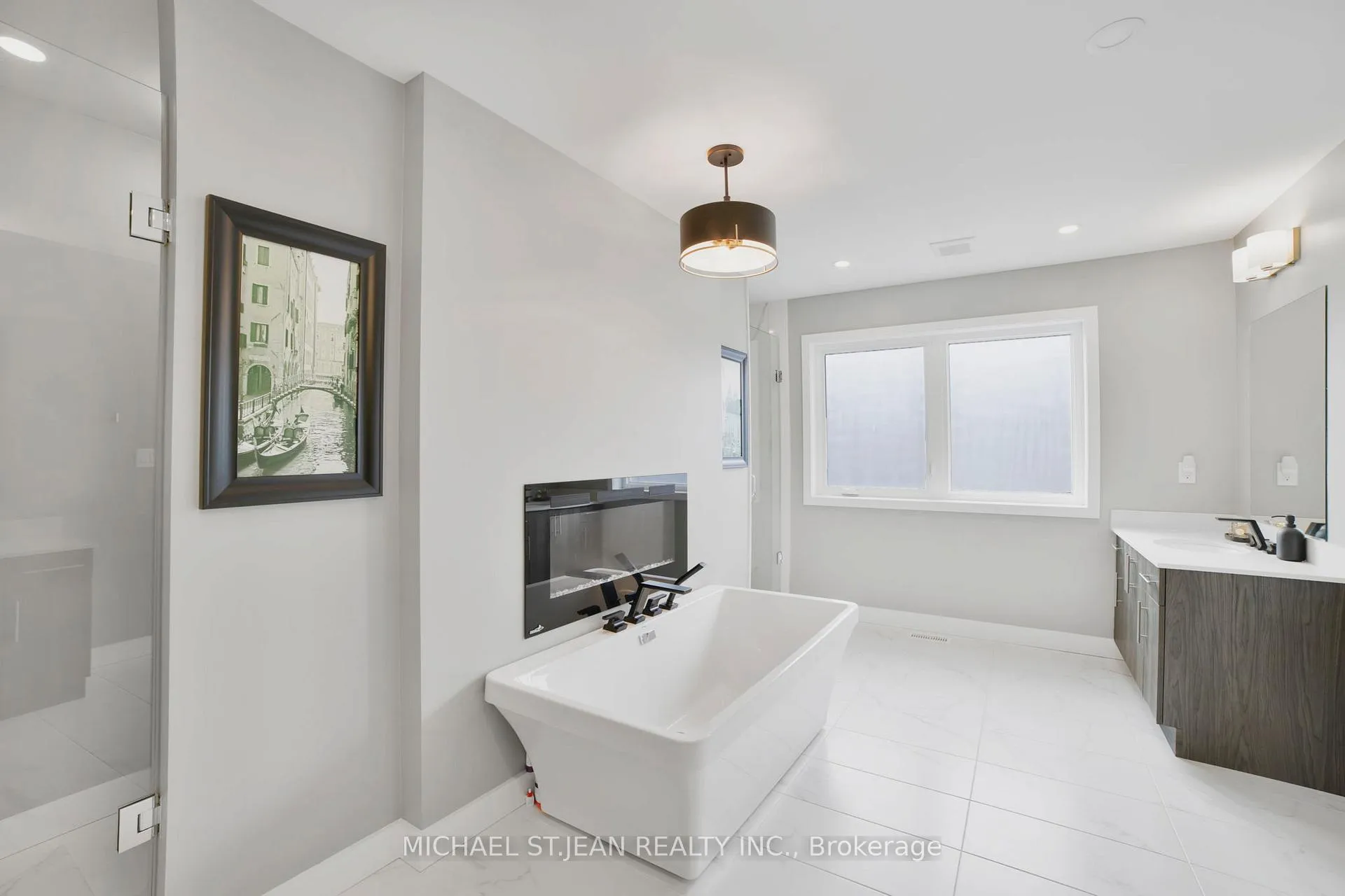 Photo 32 of 116 Bedrock Drive, Hamilton, Stoney Creek Mountain — HOMEH
