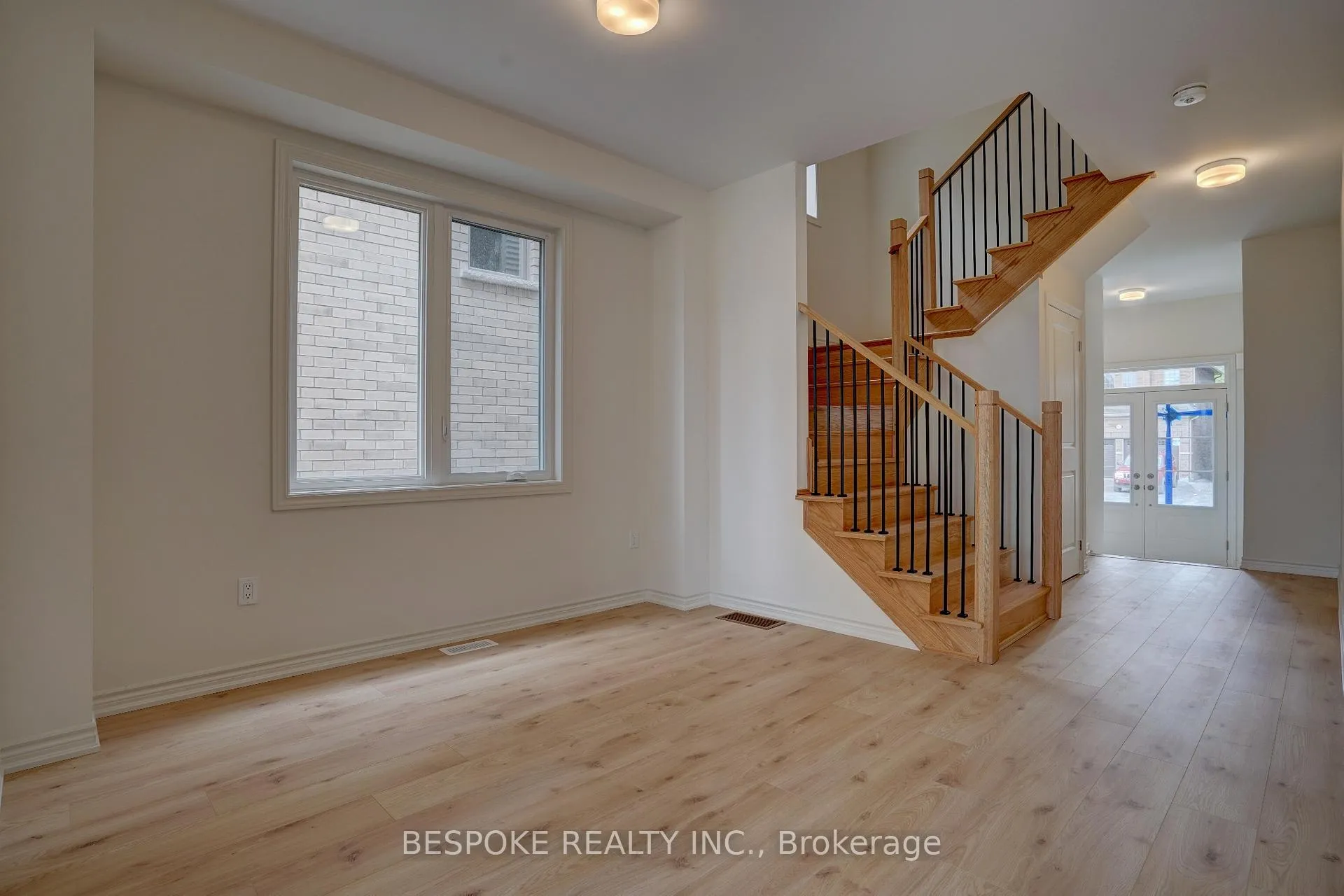 Photo 5 of 1046 Denton Drive, Cobourg — HOMEH