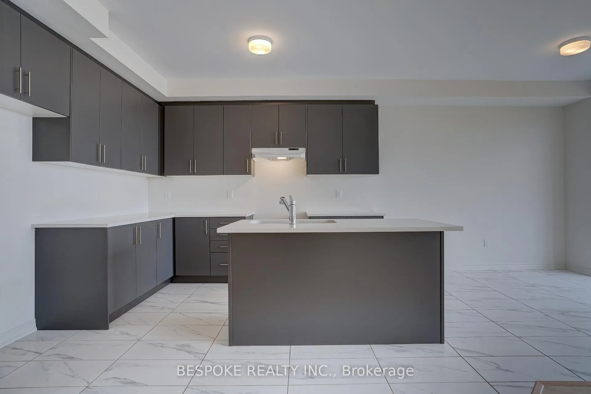 Photo 7 of 1046 Denton Drive, Cobourg — HOMEH
