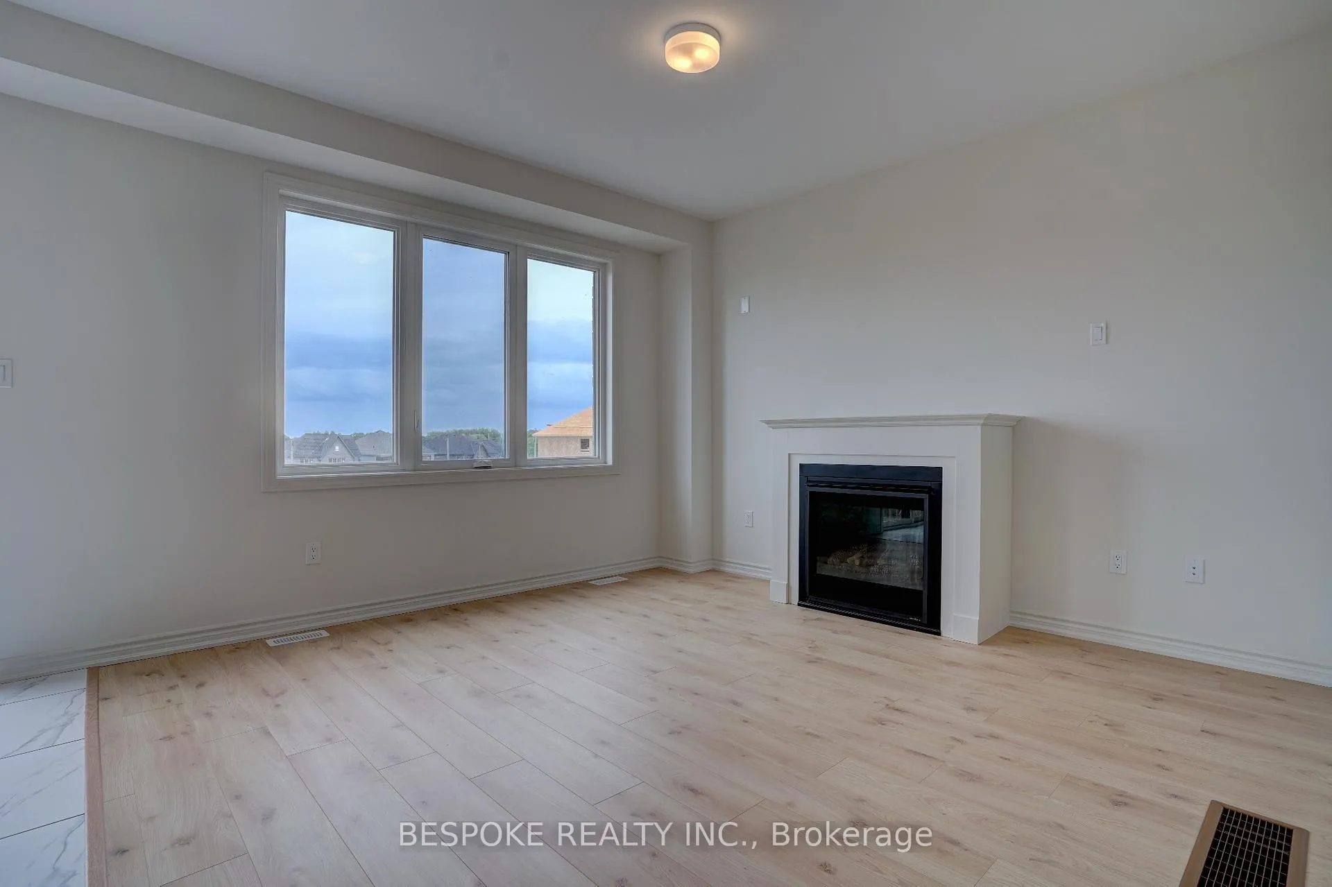 Photo 13 of 1046 Denton Drive, Cobourg — HOMEH