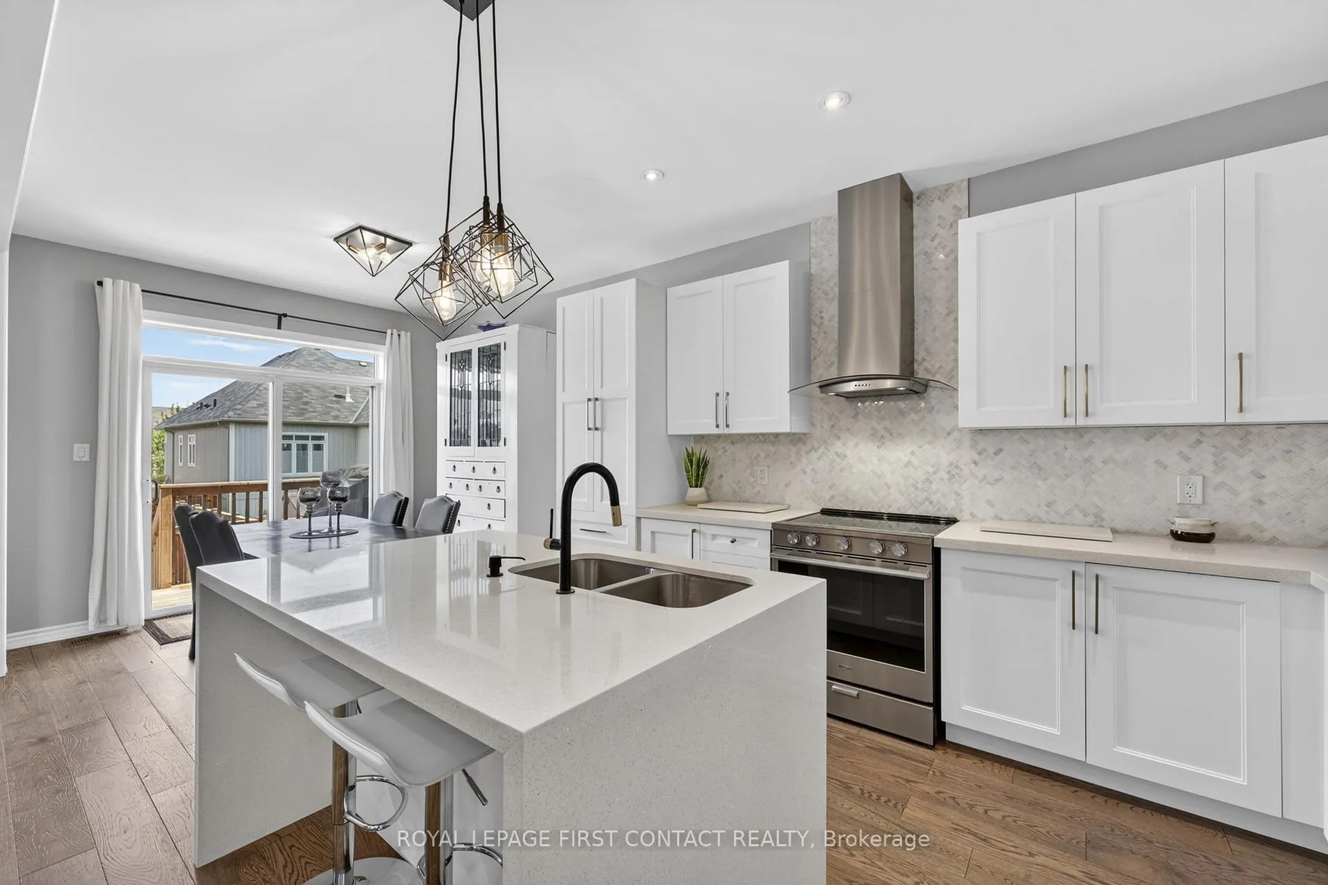 Photo 8 of 213 Claire Drive, Clearview, Stayner — HOMEH