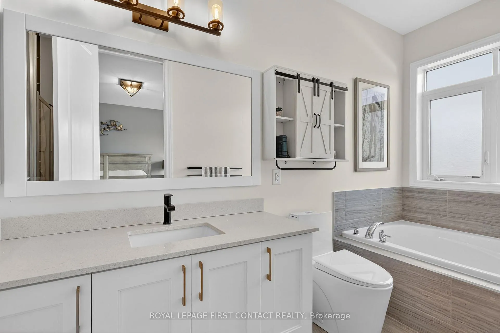 Photo 17 of 213 Claire Drive, Clearview, Stayner — HOMEH