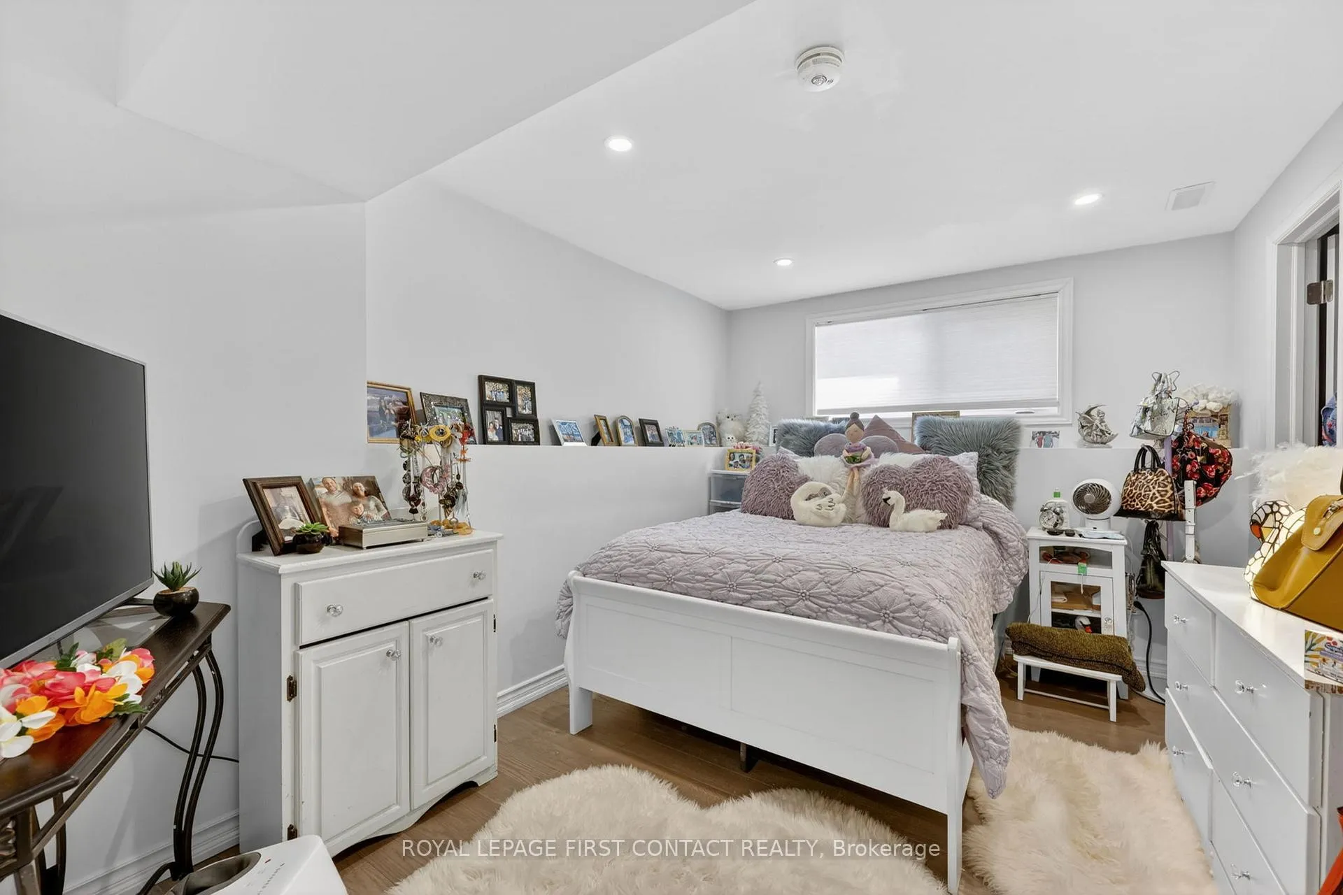 Photo 32 of 213 Claire Drive, Clearview, Stayner — HOMEH