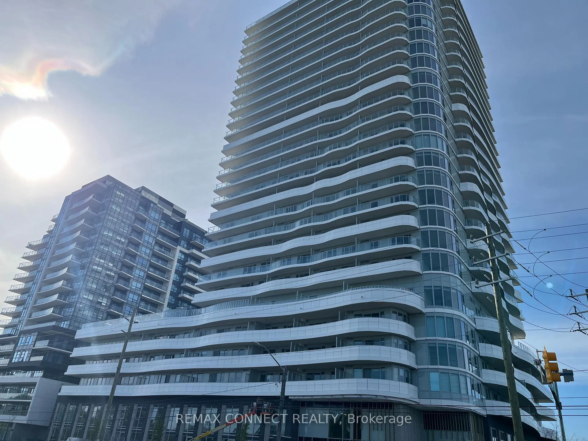 Photo 3 of Unit 2501, 1010 Sandy Beach Road, Pickering, Bay Ridges — HOMEH