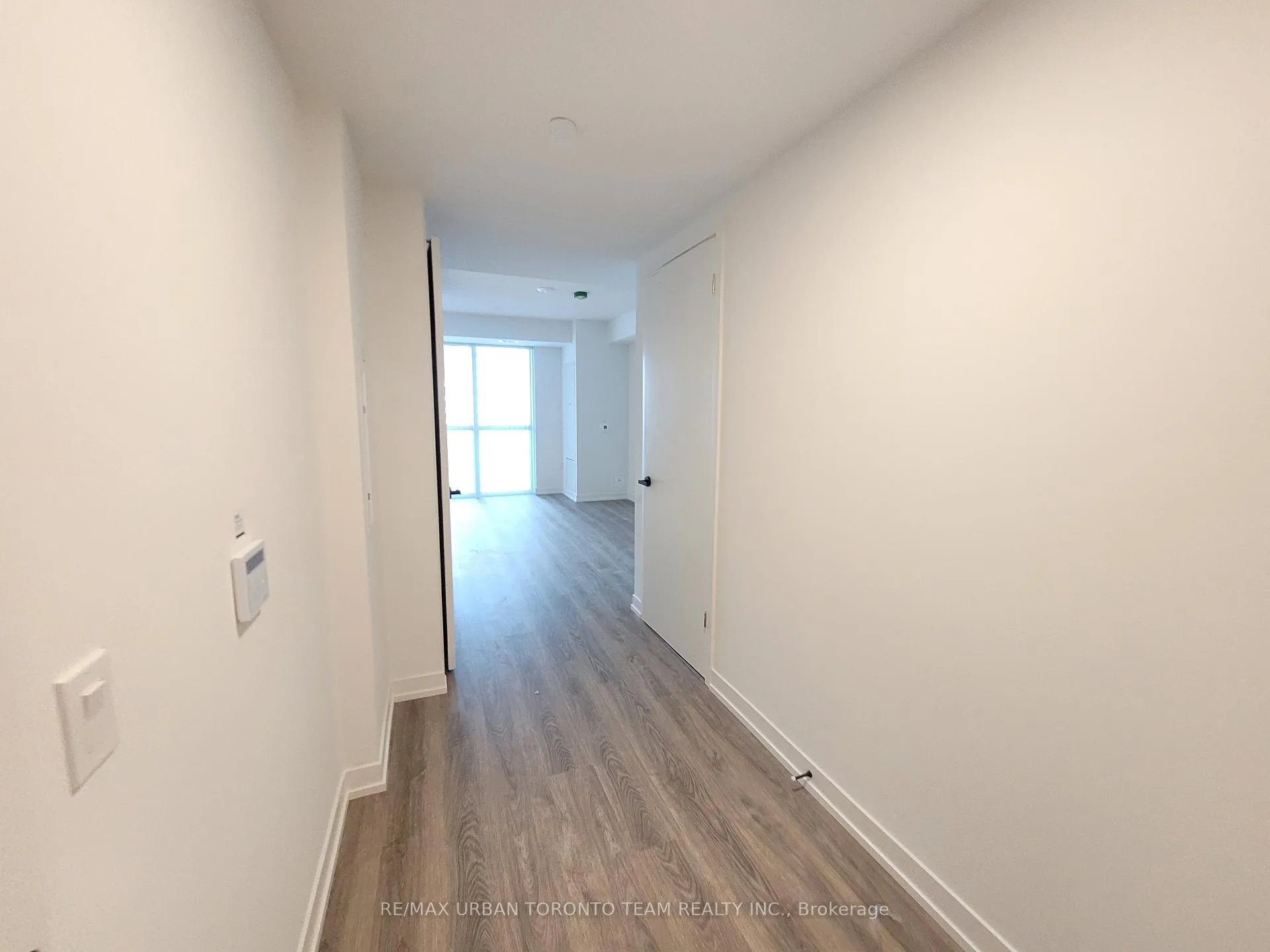 Photo 7 of Unit 518, 195 Commerce Street, Vaughan, Vaughan Corporate Centre — HOMEH