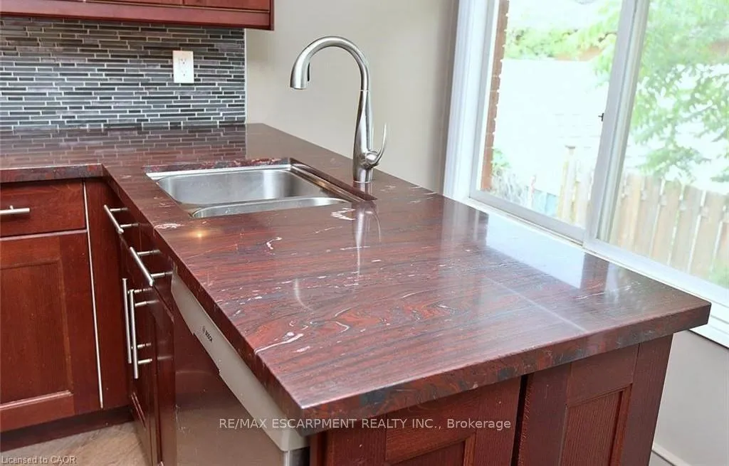 Photo 12 of 238 Fairridge Road, Hamilton, Red Hill — HOMEH