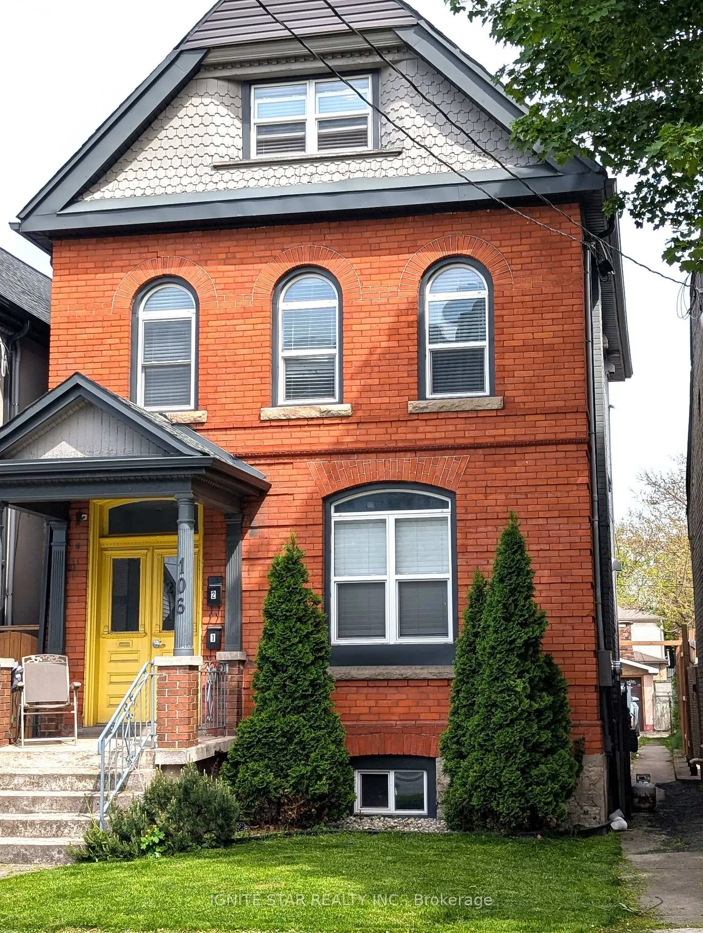 Photo 1 of Unit upper level, 106 West Avenue N, Hamilton, Landsdale — HOMEH