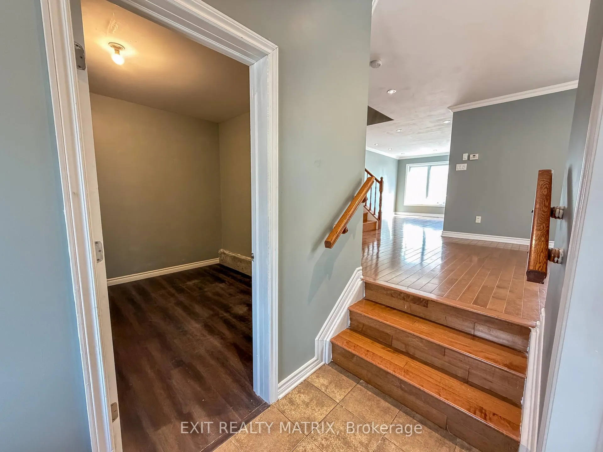 Photo 5 of 731 Whaley Ridge, Ottawa, Avalon East — HOMEH