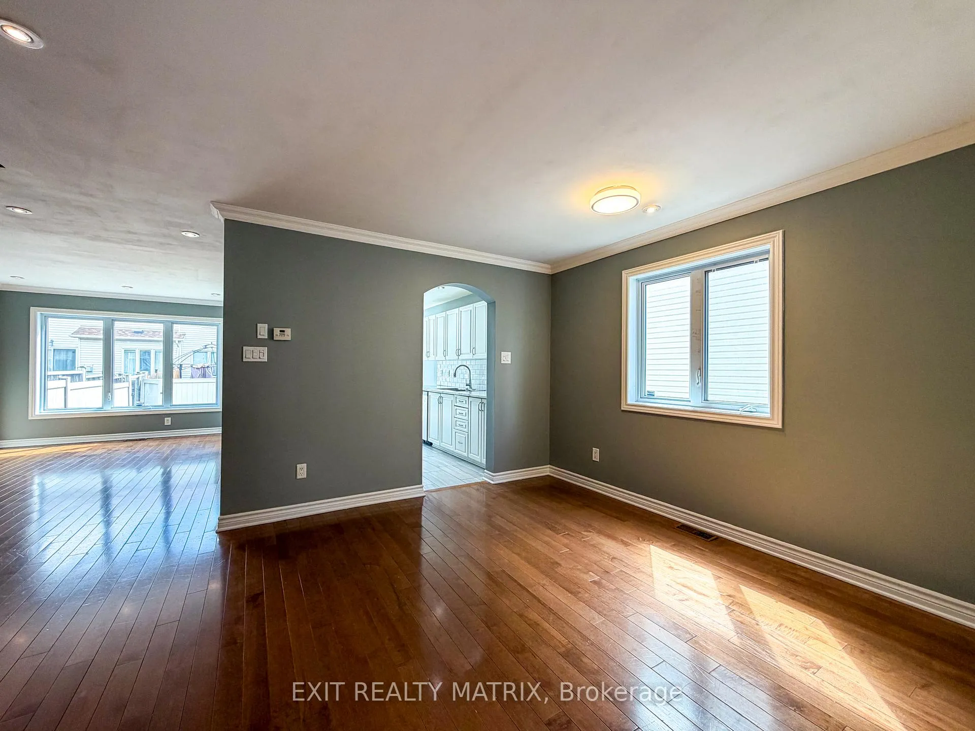 Photo 7 of 731 Whaley Ridge, Ottawa, Avalon East — HOMEH