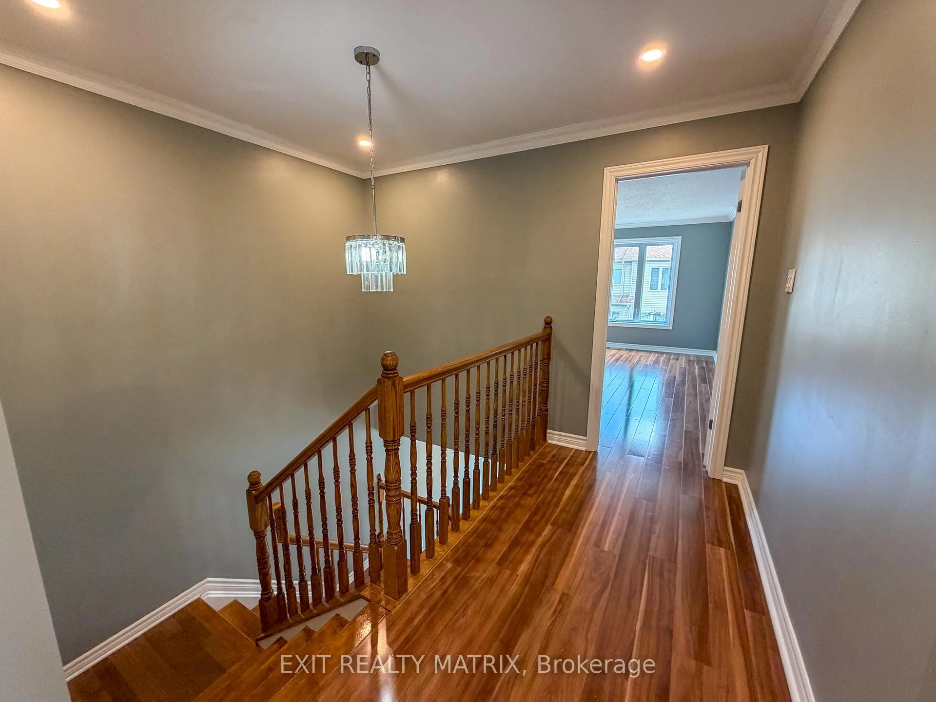 Photo 13 of 731 Whaley Ridge, Ottawa, Avalon East — HOMEH