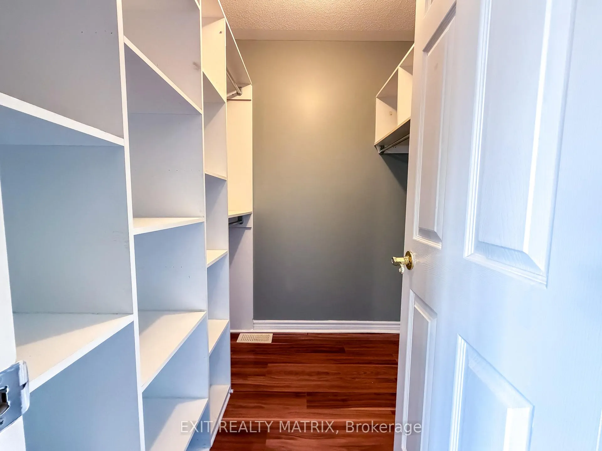 Photo 18 of 731 Whaley Ridge, Ottawa, Avalon East — HOMEH