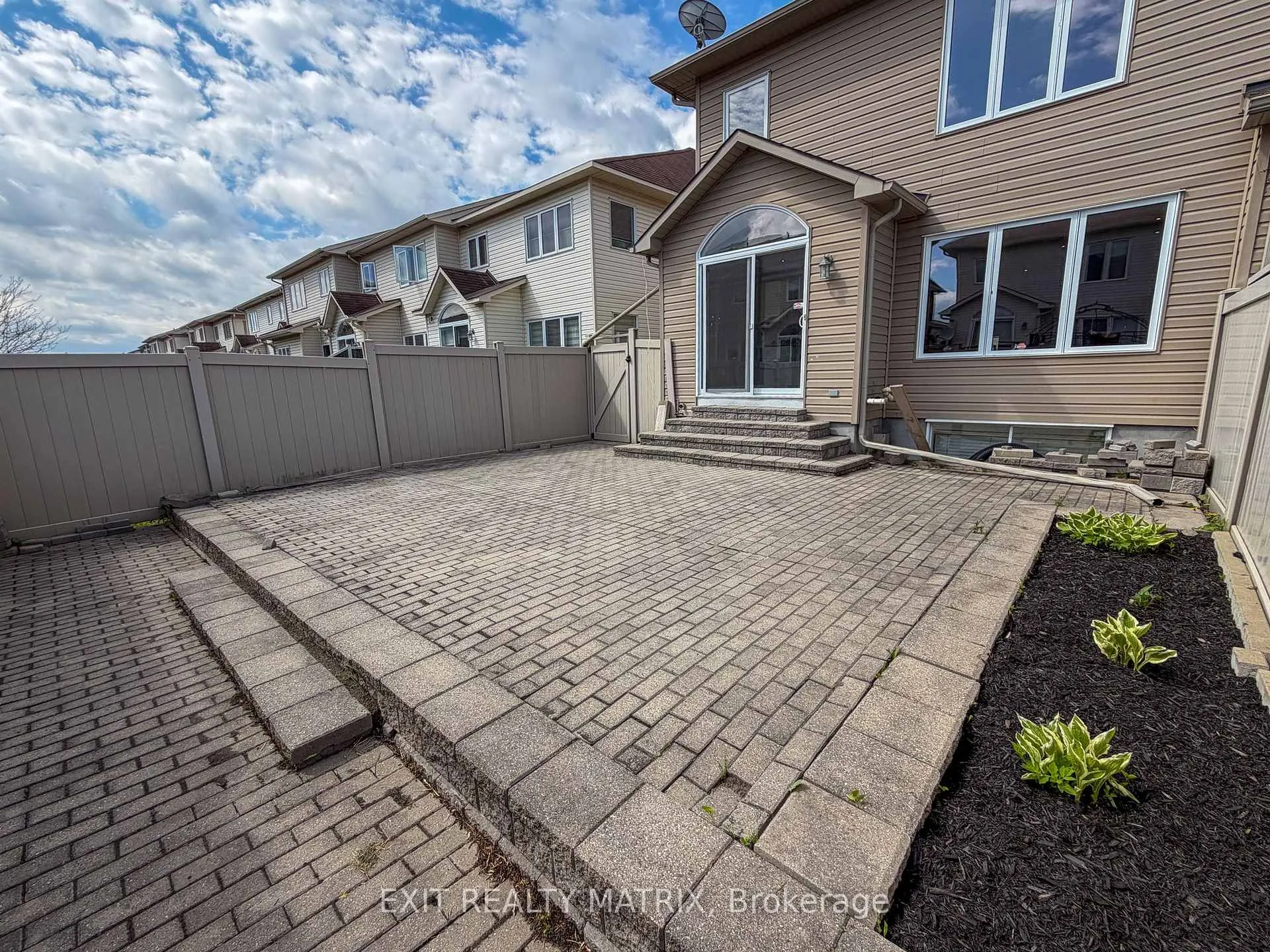 Photo 30 of 731 Whaley Ridge, Ottawa, Avalon East — HOMEH