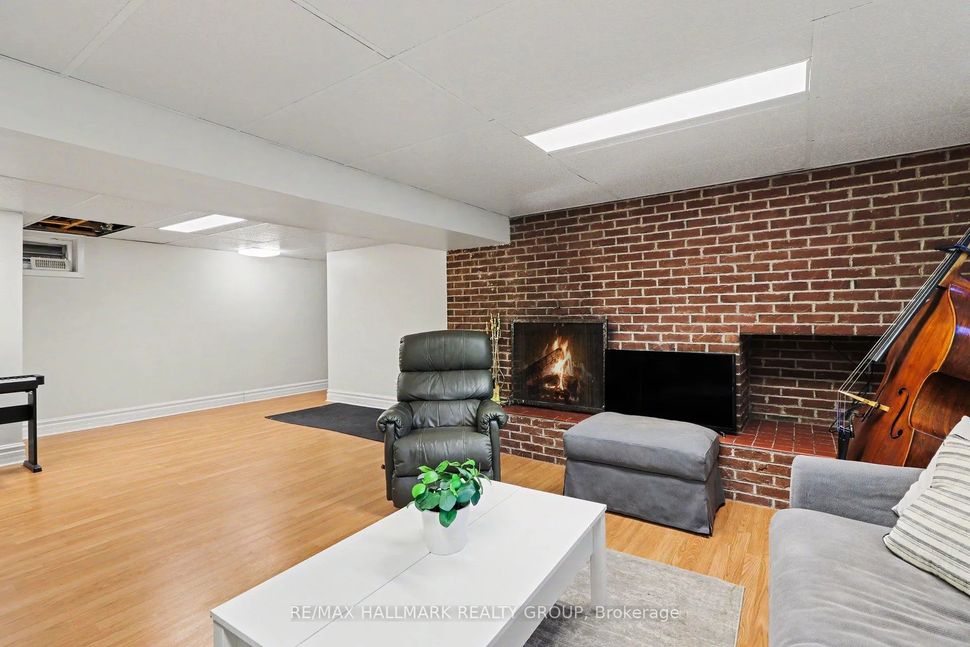Photo 24 of 2640 Ulster Crescent, Ottawa, Riverside Park — HOMEH