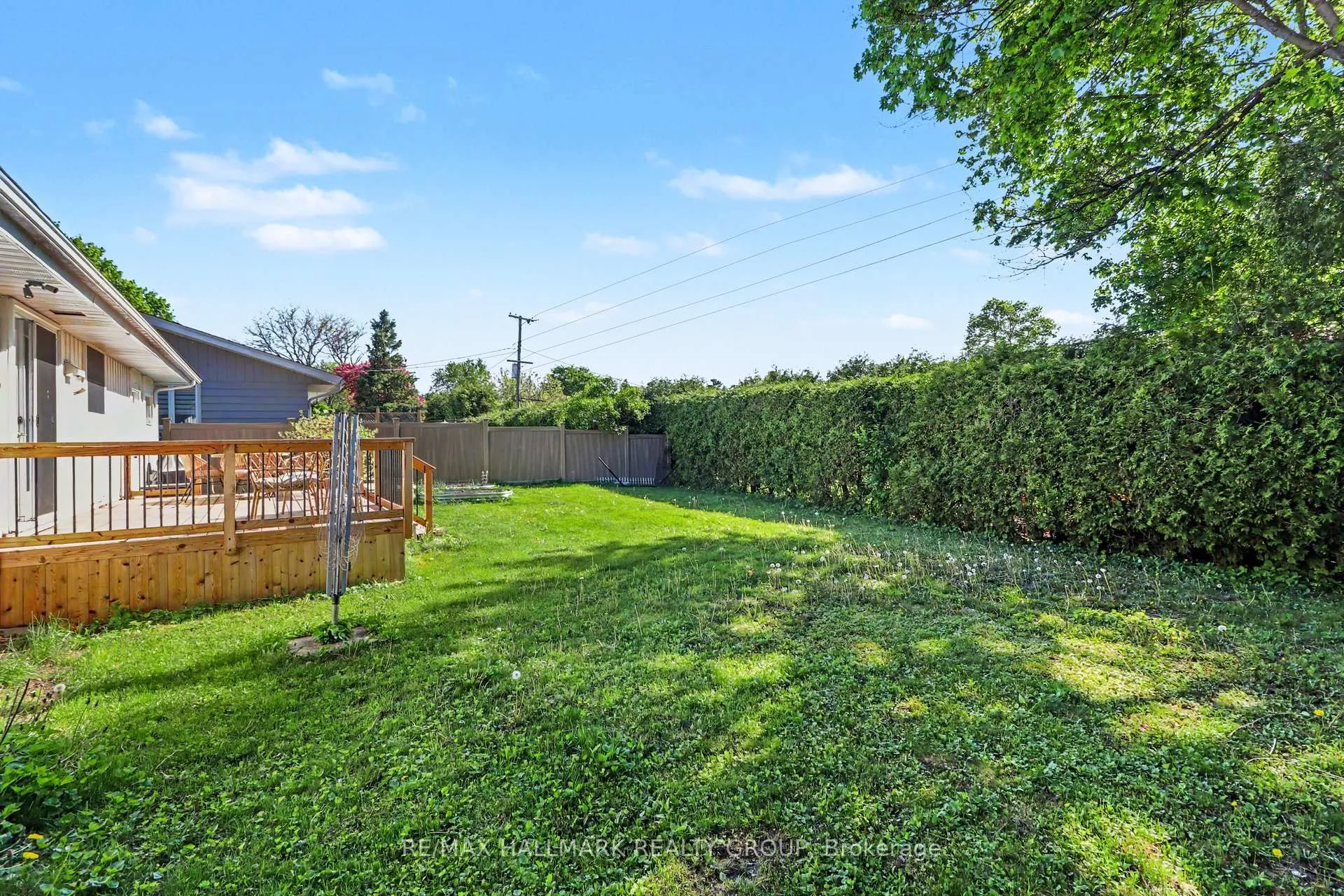 Photo 30 of 2640 Ulster Crescent, Ottawa, Riverside Park — HOMEH