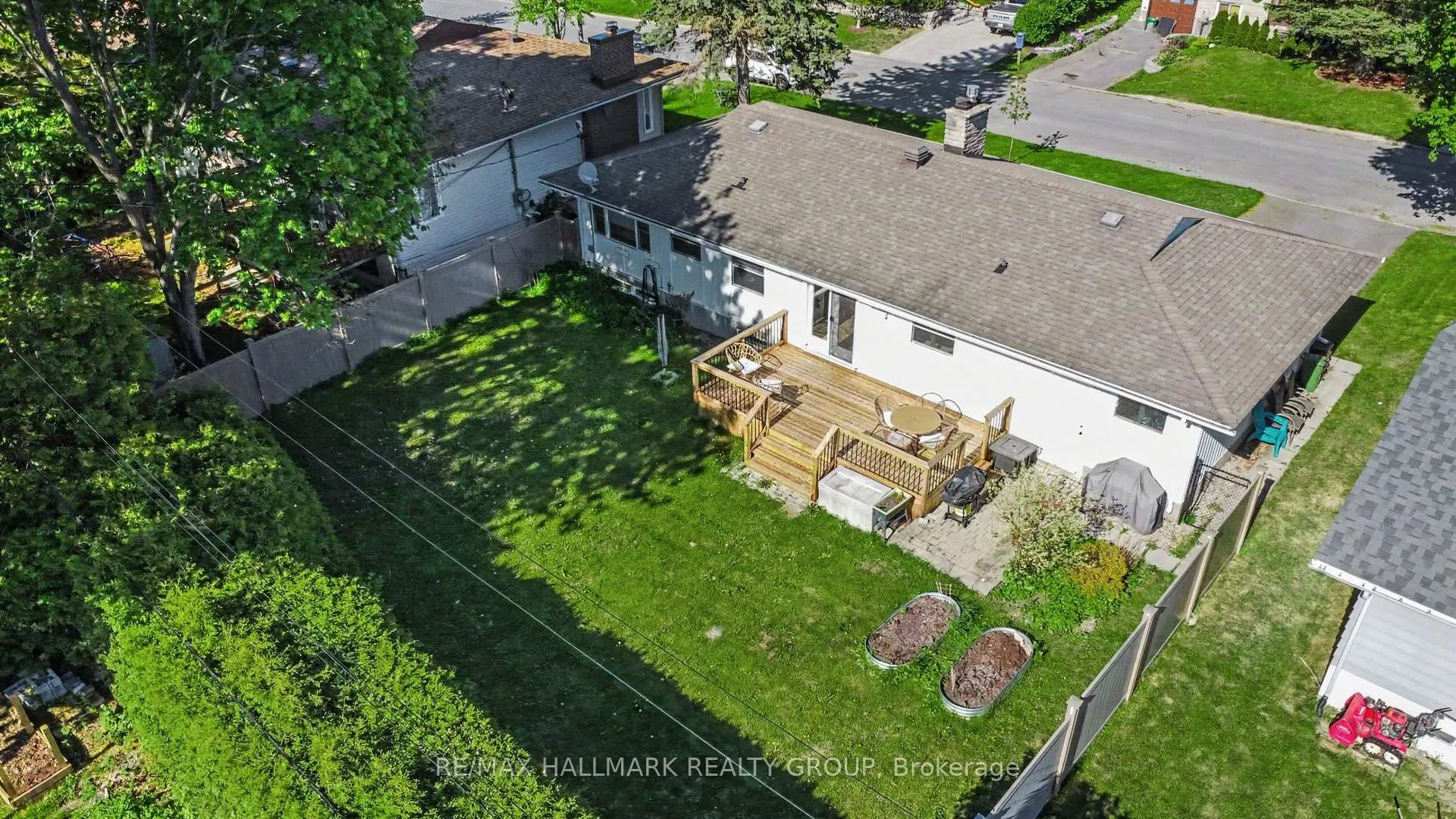 Photo 31 of 2640 Ulster Crescent, Ottawa, Riverside Park — HOMEH