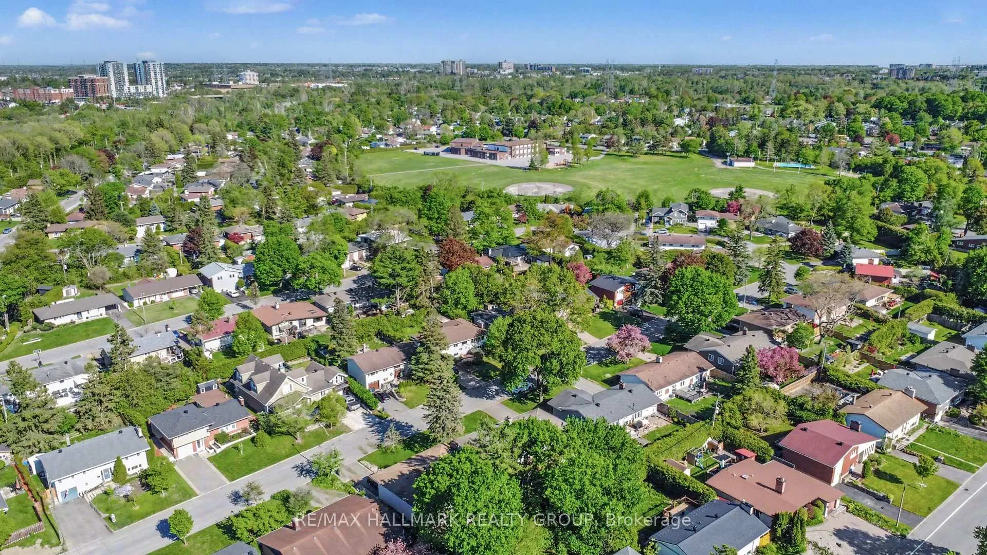 Photo 34 of 2640 Ulster Crescent, Ottawa, Riverside Park — HOMEH