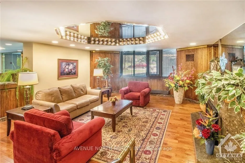 Photo 2 of Unit 614, 2871 Richmond Road, Ottawa, Britannia Heights — HOMEH