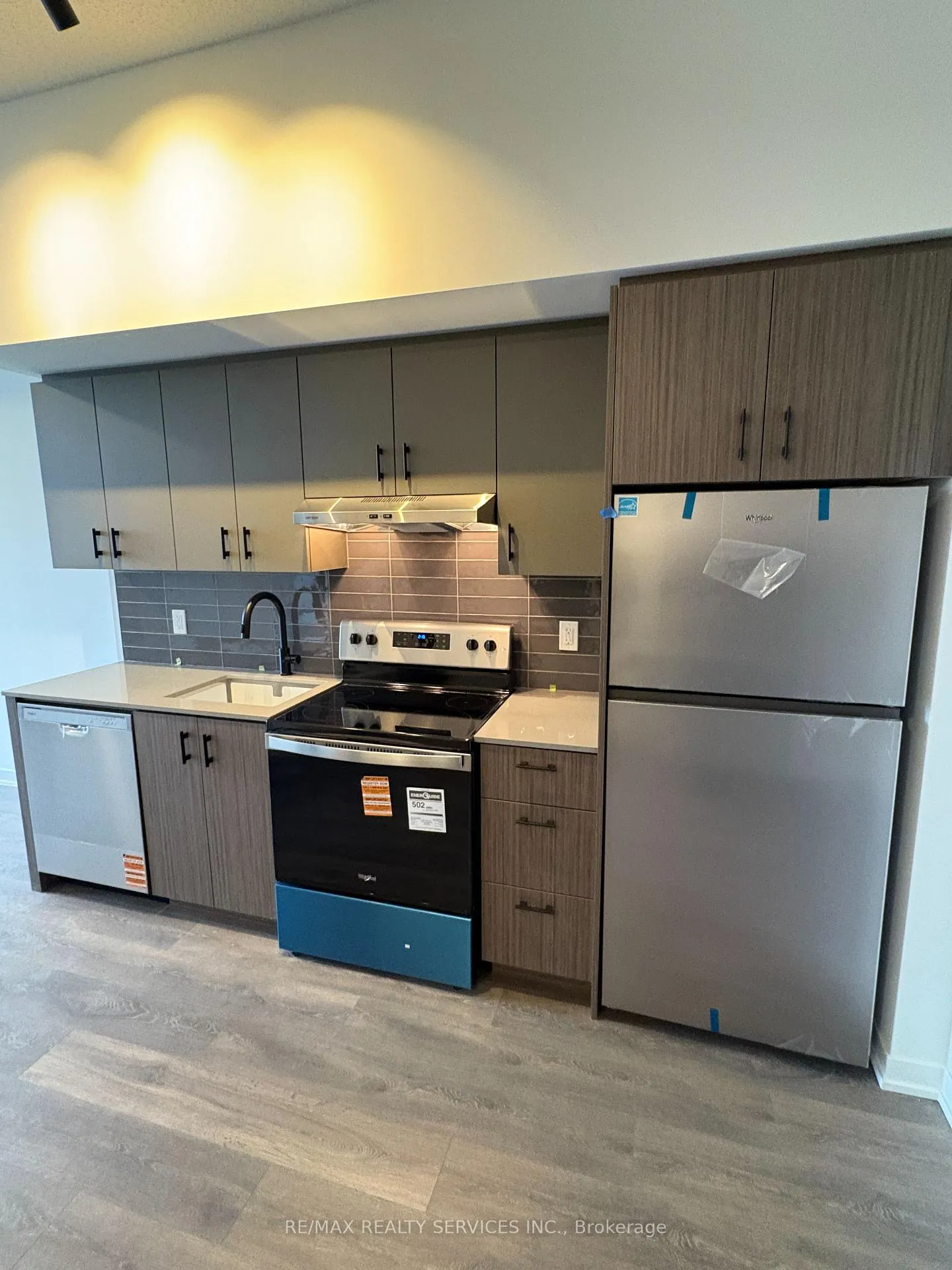 Photo 5 of Unit D308, 4878 Powers Common, Burlington, Appleby — HOMEH