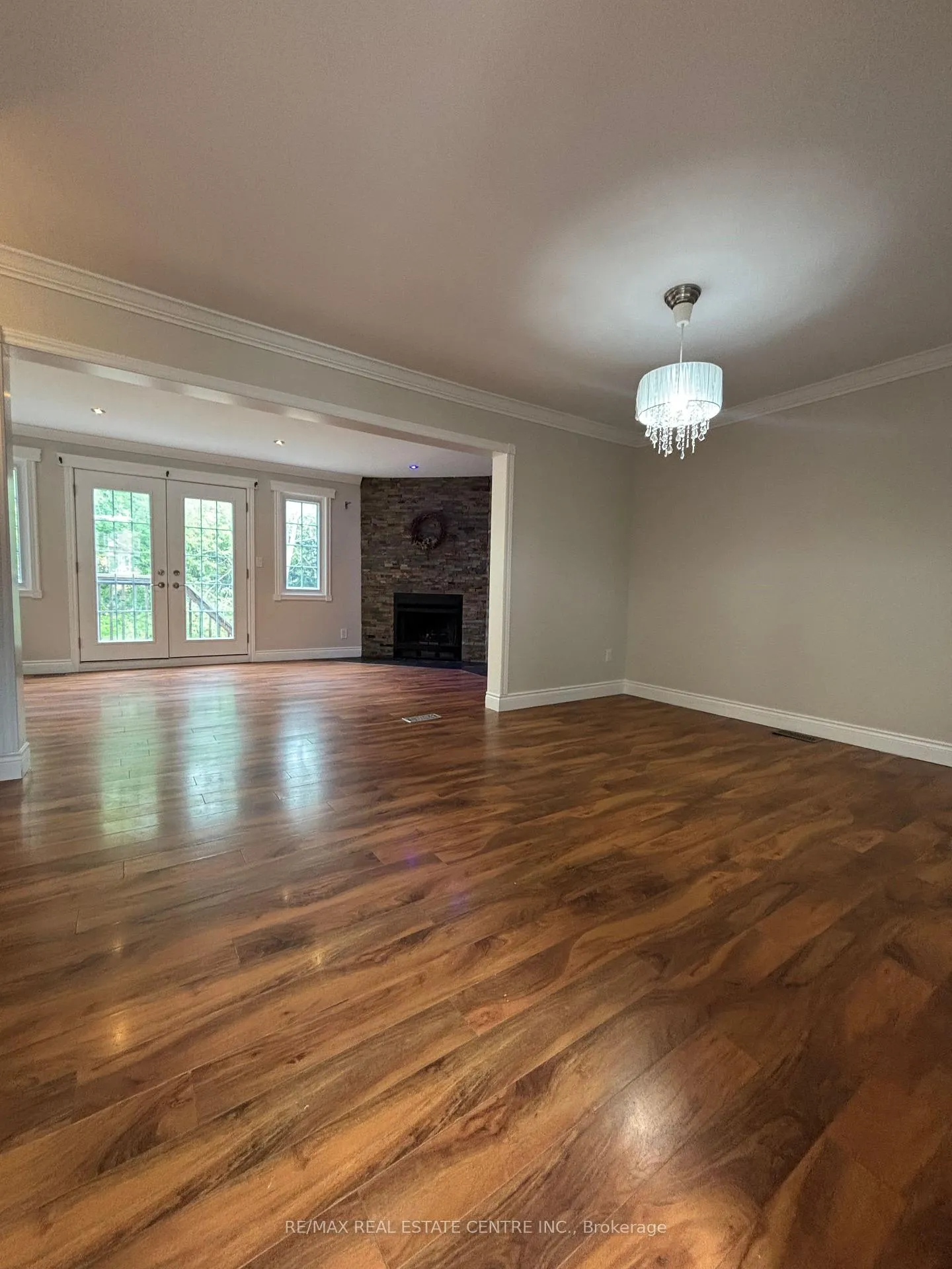 Photo 14 of Unit 9, 29 Heritage Drive, Hamilton, Stoney Creek — HOMEH