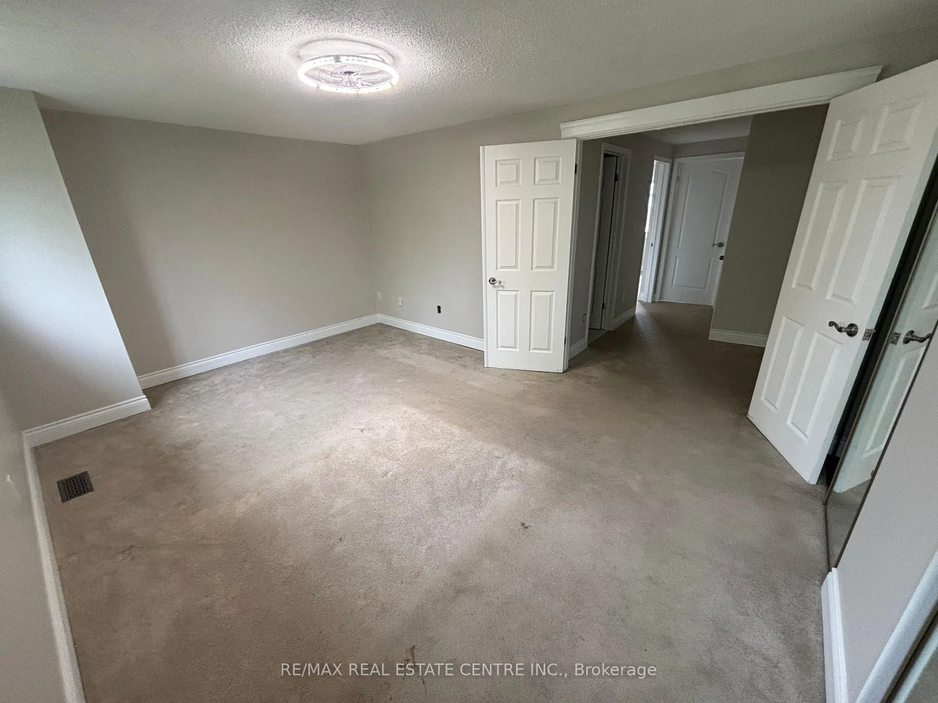 Photo 22 of Unit 9, 29 Heritage Drive, Hamilton, Stoney Creek — HOMEH