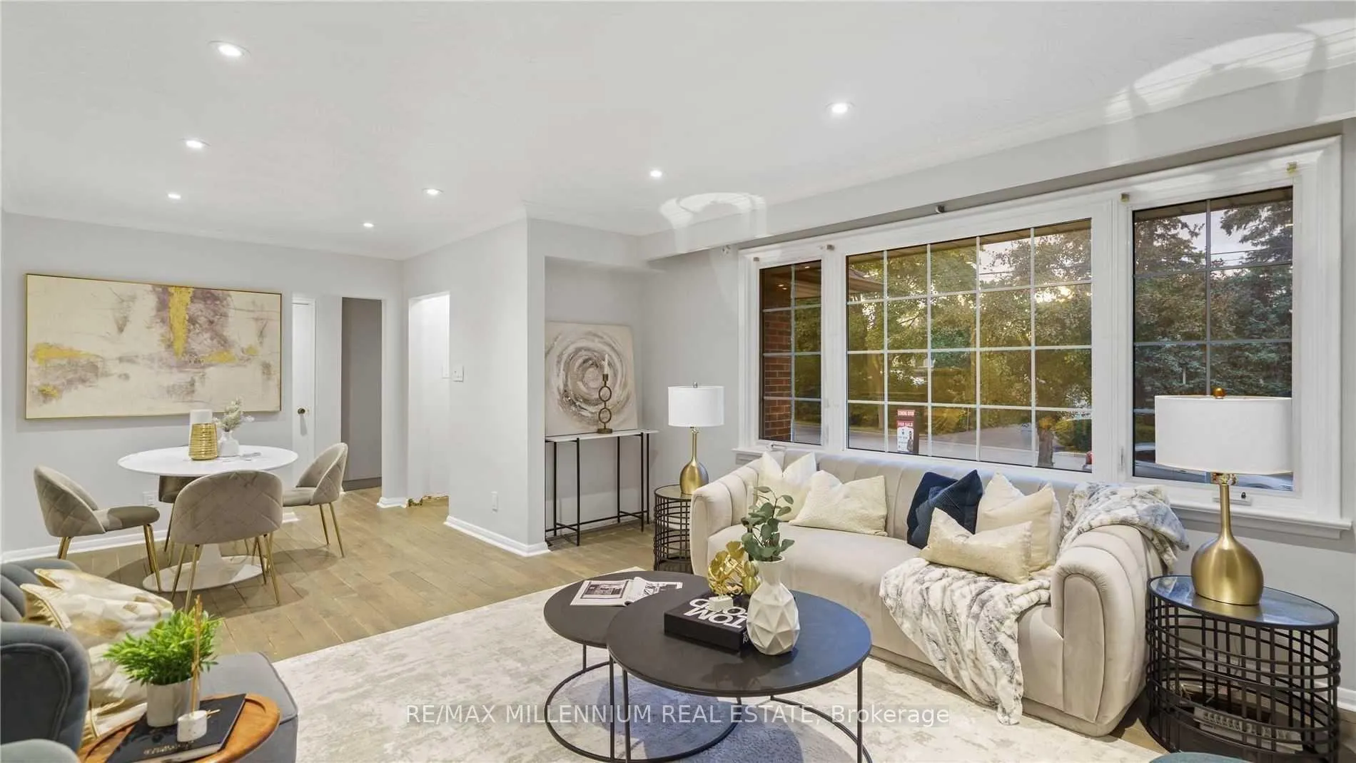 Photo 21 of 3 Jasmine Road, North York, Humbermede — HOMEH