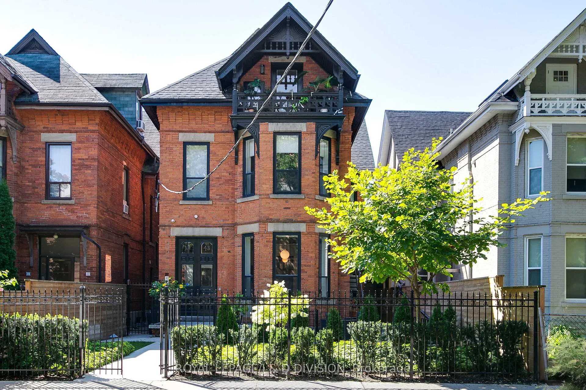 Photo 1 of Unit Rear, 43 Cecil Street, Toronto, Kensington-Chinatown — HOMEH