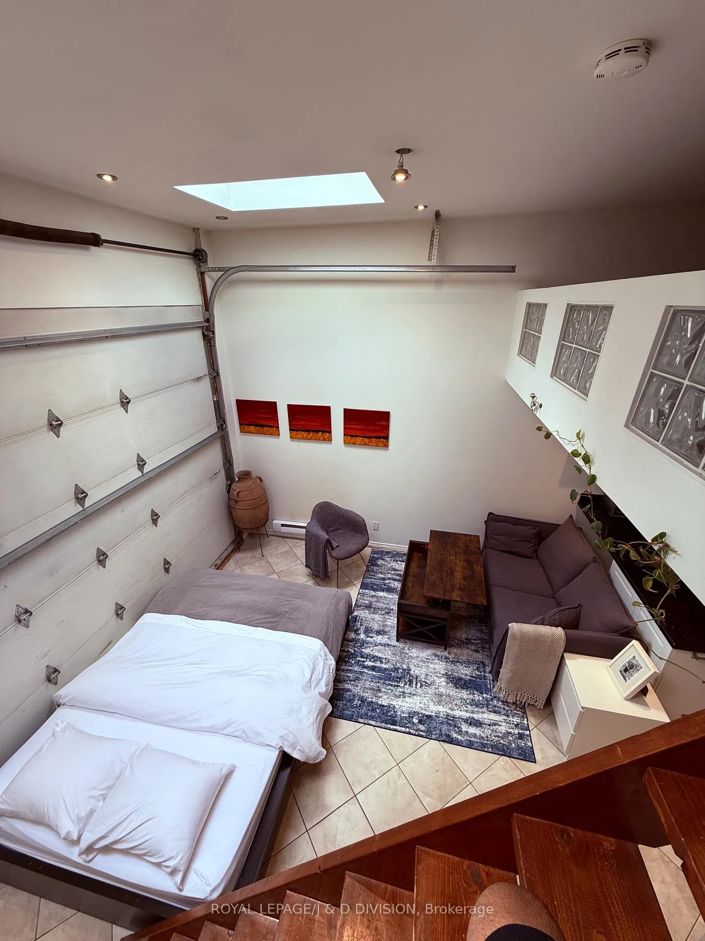 Photo 6 of Unit Rear, 43 Cecil Street, Toronto, Kensington-Chinatown — HOMEH