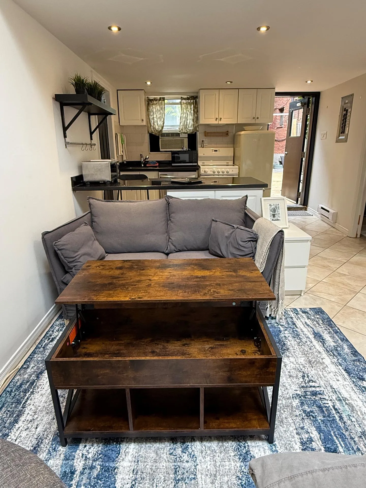 Photo 10 of Unit Rear, 43 Cecil Street, Toronto, Kensington-Chinatown — HOMEH