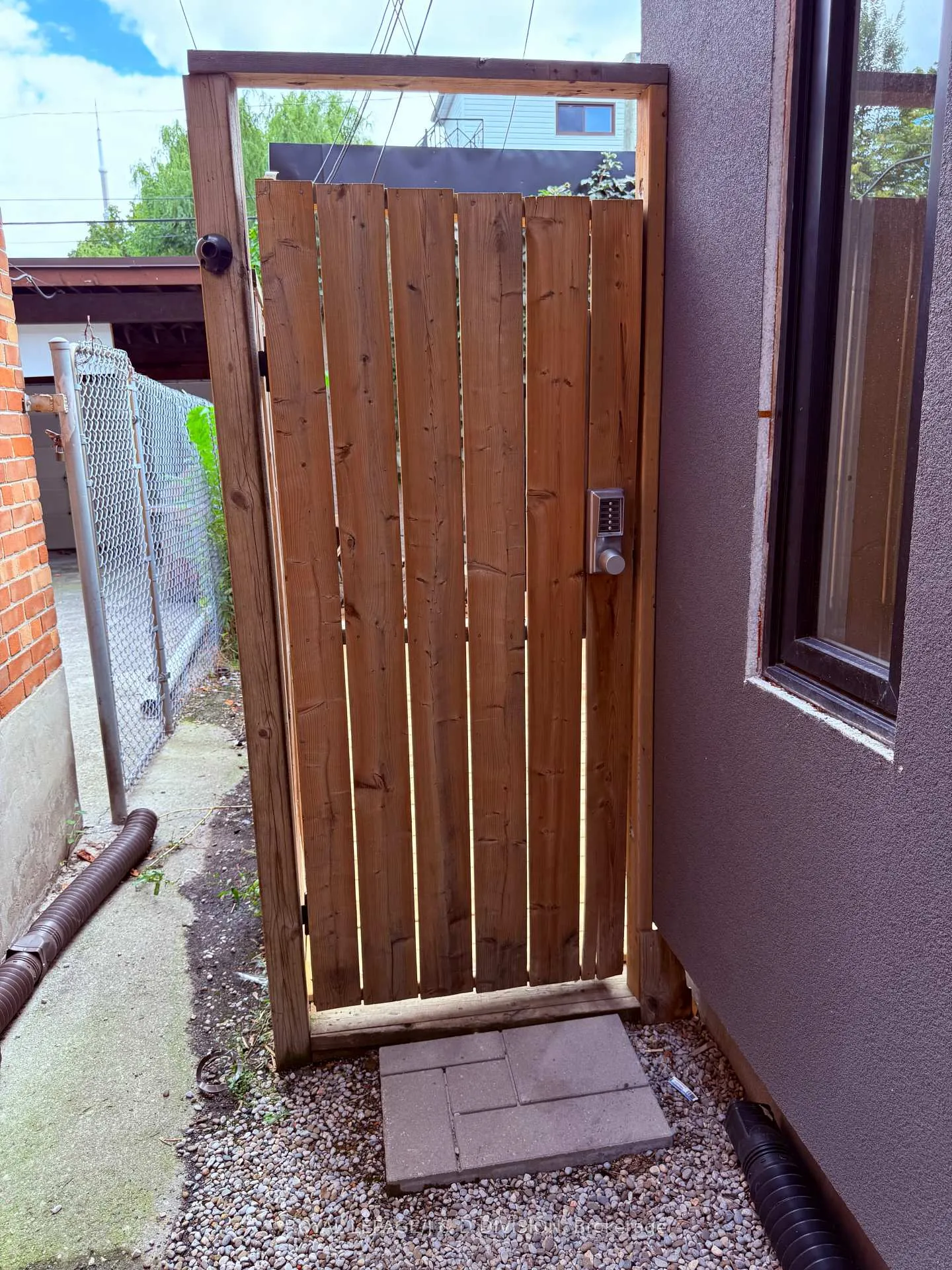 Photo 17 of Unit Rear, 43 Cecil Street, Toronto, Kensington-Chinatown — HOMEH