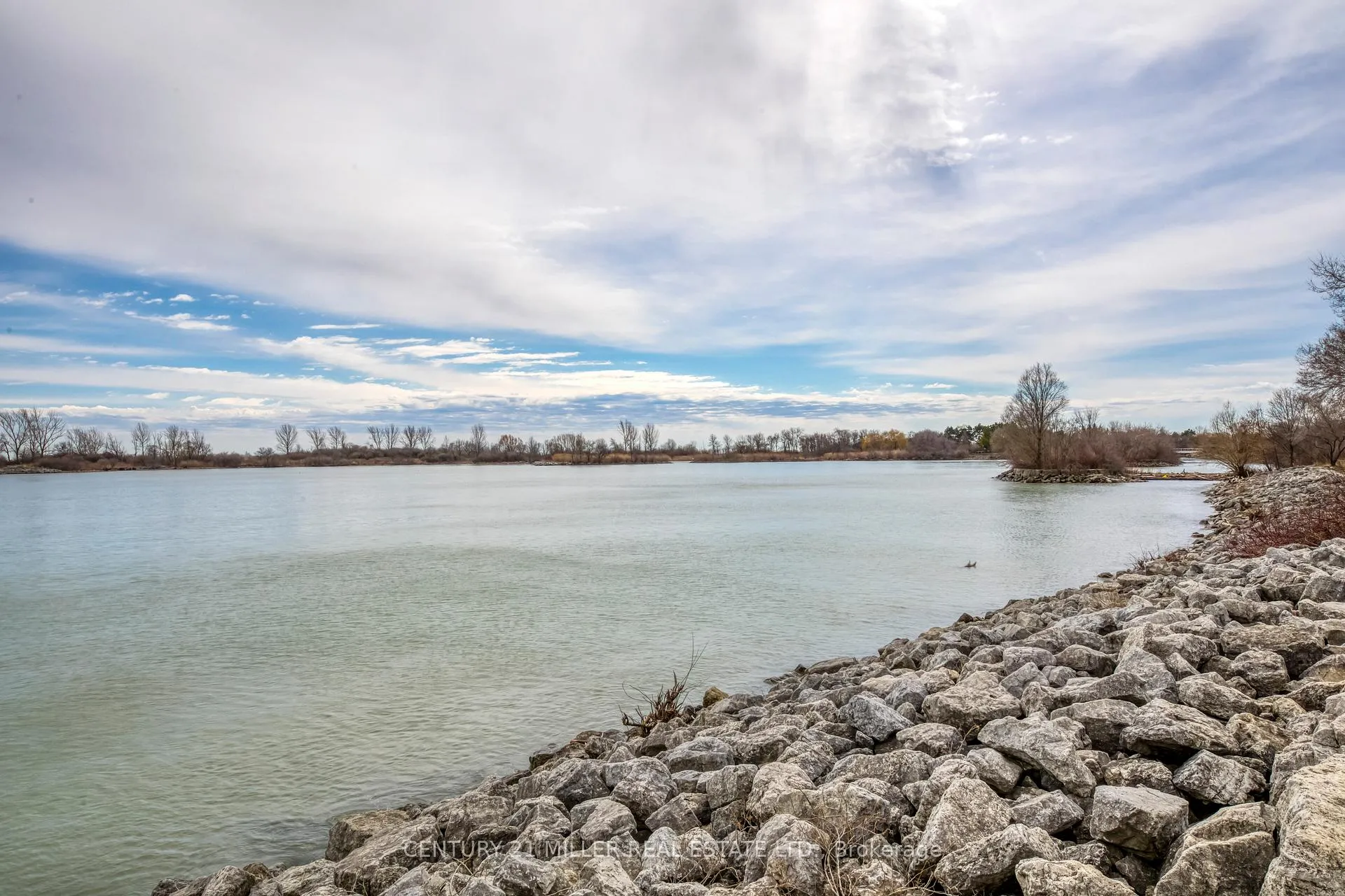 Photo 38 of Unit 2002, 16 Brookers Lane, Etobicoke, Mimico — HOMEH