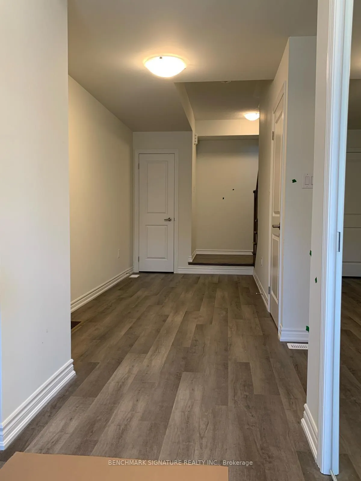 Photo 20 of 23 Thomas Frisby Jr Crescent, Markham, Victoria Square — HOMEH
