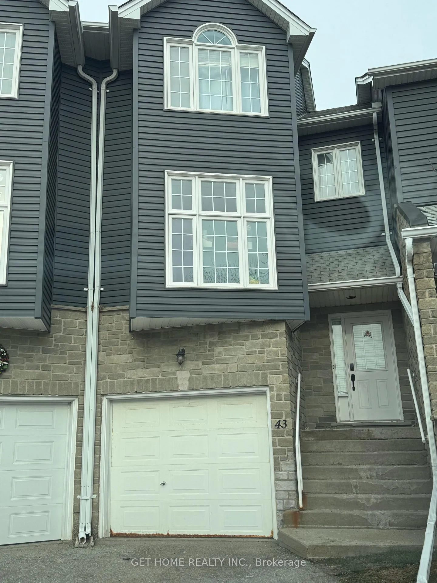 Front of Unit 43, 199 Saginaw Parkway