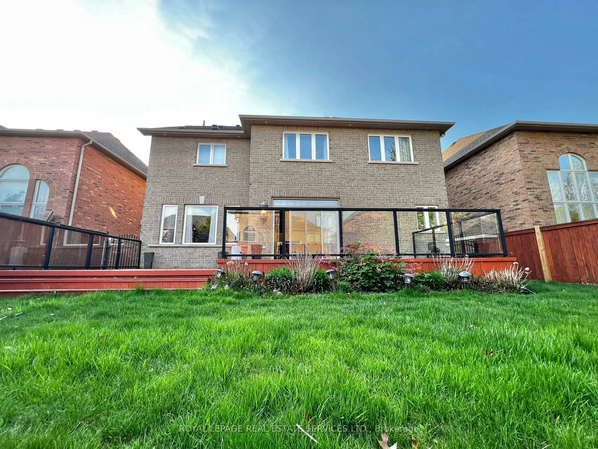 Photo 50 of 3306 Fox Run Circle, Oakville, Bronte — HOMEH