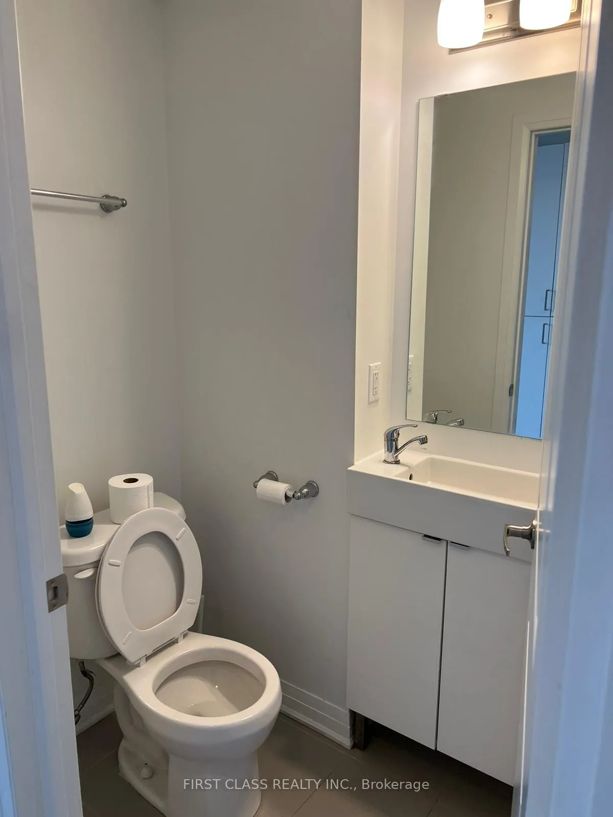 Photo 7 of Unit 602, 1900 Simcoe Street N, Oshawa, Samac — HOMEH