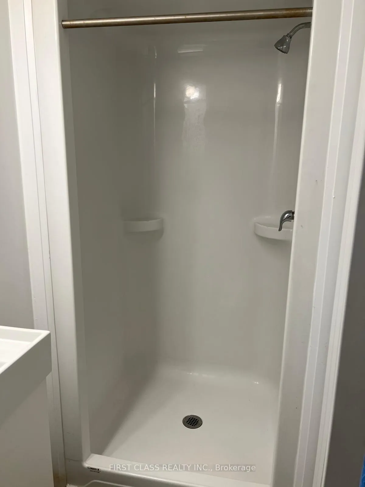 Photo 8 of Unit 602, 1900 Simcoe Street N, Oshawa, Samac — HOMEH