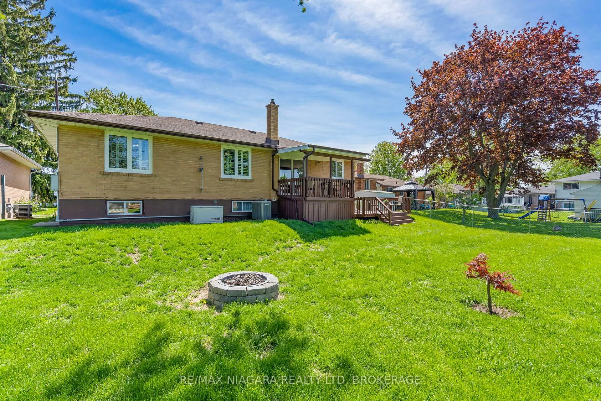 Photo 30 of 17 Sheba Crescent, Port Colborne, Main Street — HOMEH