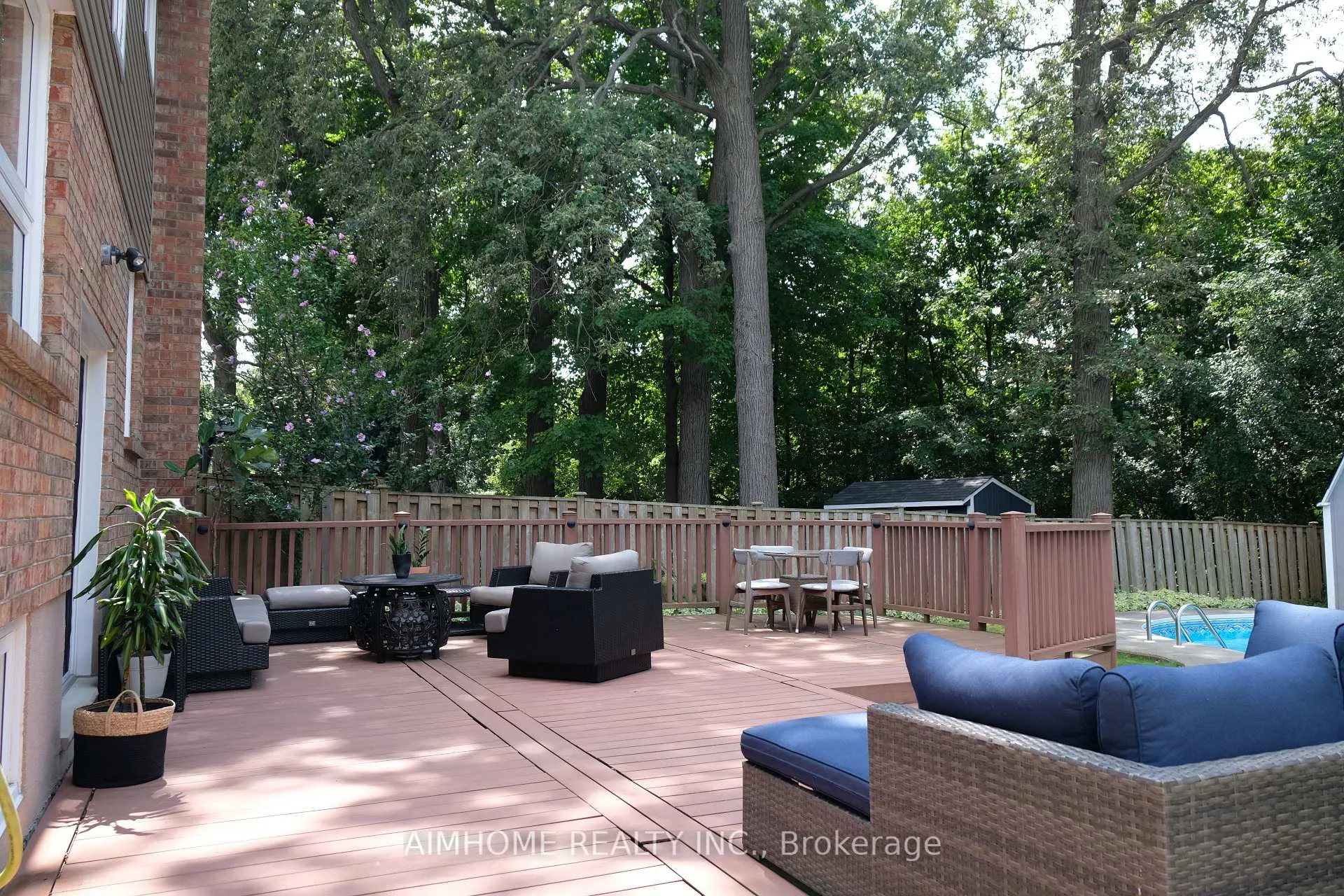 Photo 23 of 108 Floribunda Crescent, Brampton, Bramalea West Industrial — HOMEH