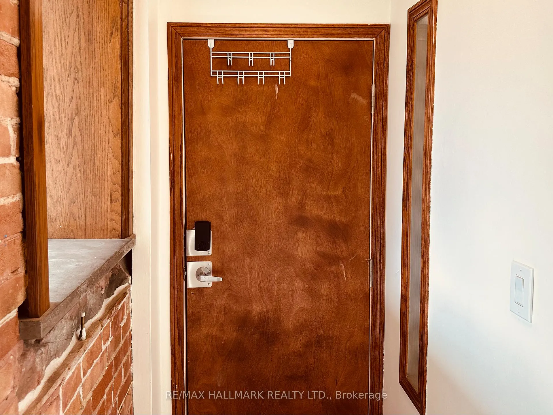 Photo 15 of Unit 4, 20 Triller Avenue, Toronto, South Parkdale — HOMEH