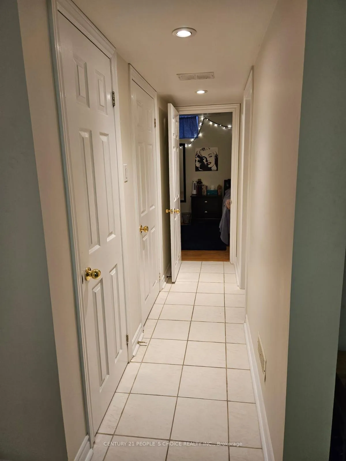 Photo 7 of Unit Basement, 33 Pinecone Drive, Etobicoke, West Humber-Clairville — HOMEH
