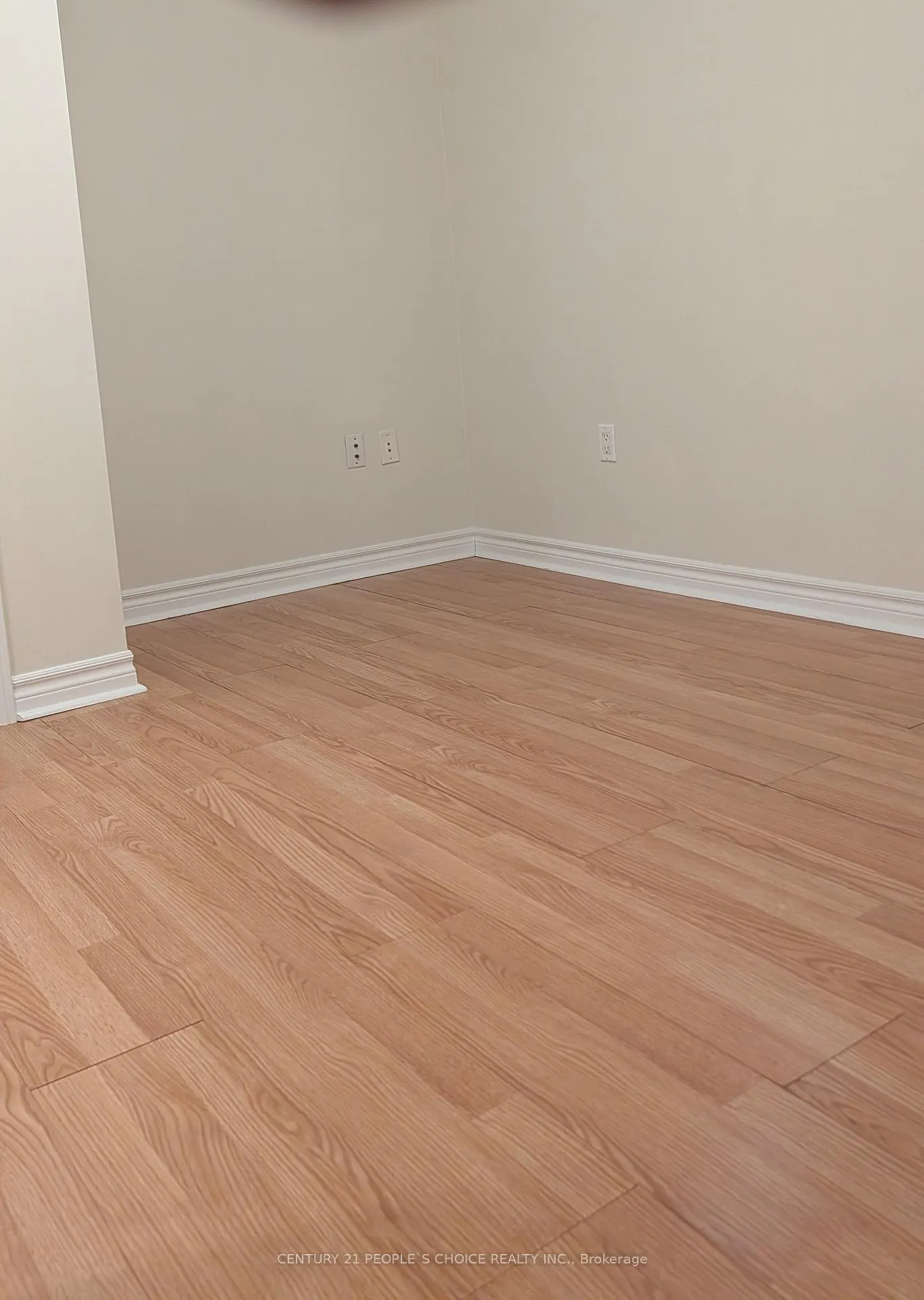 Photo 10 of Unit Basement, 33 Pinecone Drive, Etobicoke, West Humber-Clairville — HOMEH