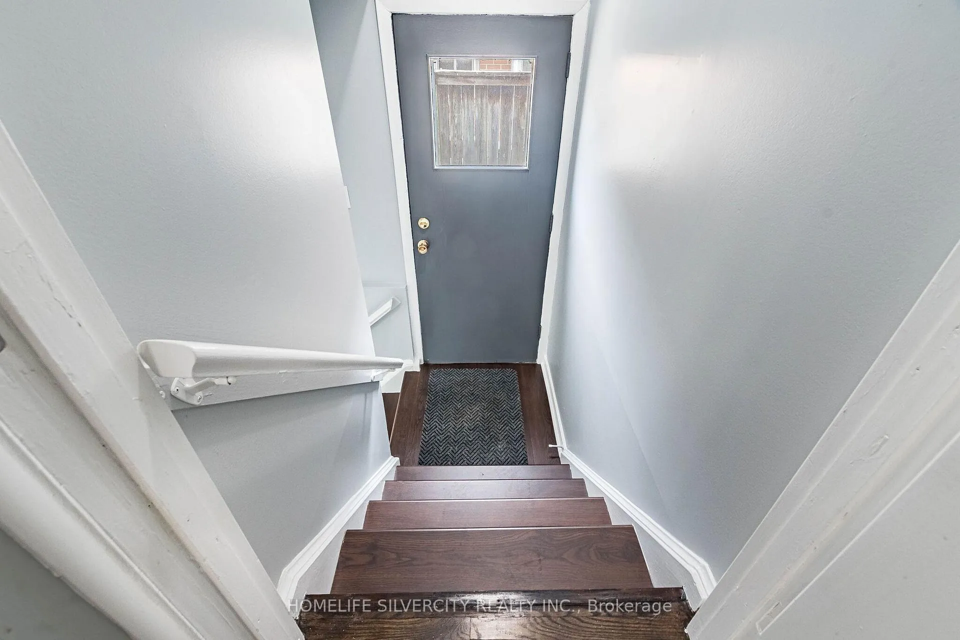 Photo 32 of 19 Garfield Crescent, Brampton, Brampton North — HOMEH