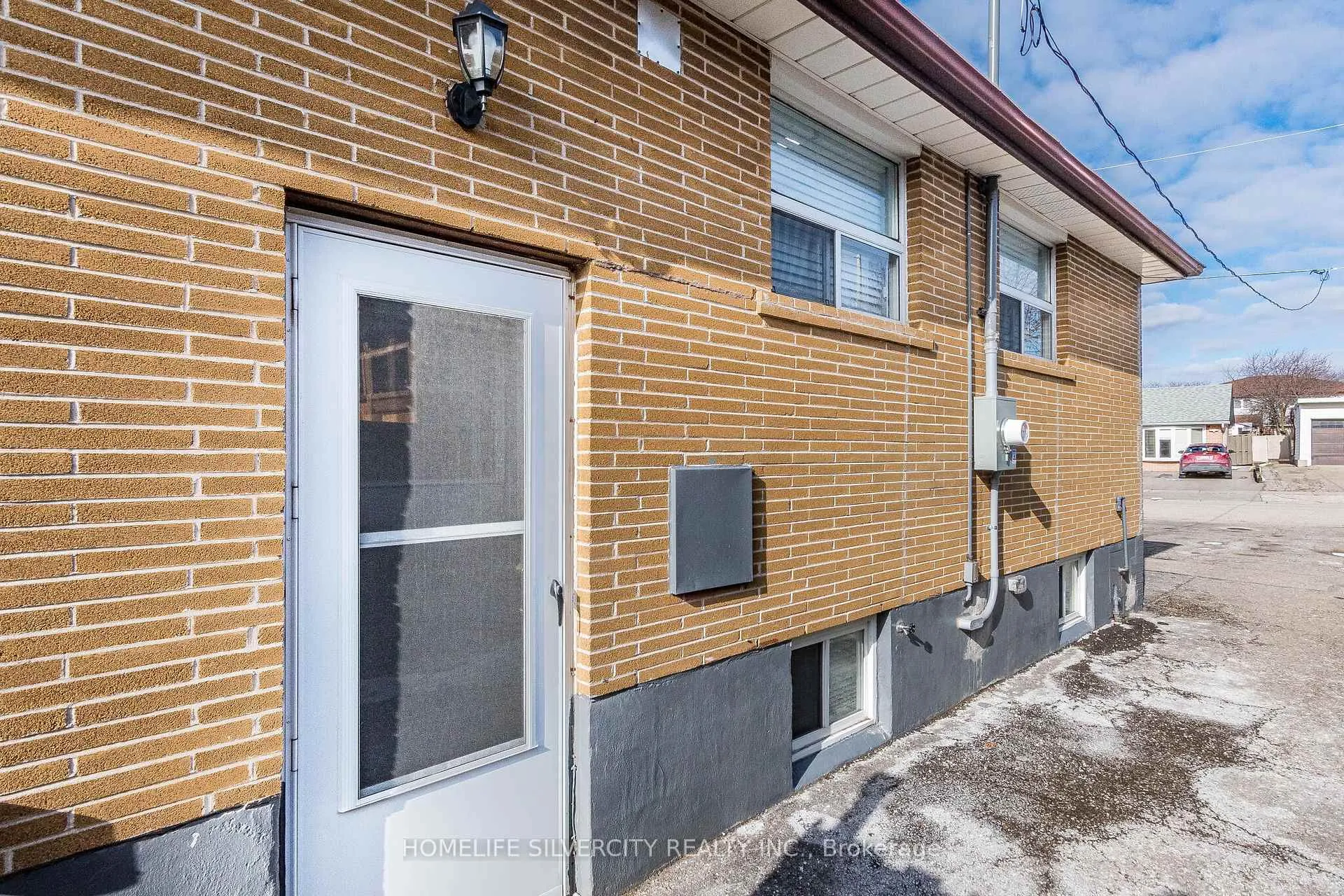 Photo 48 of 19 Garfield Crescent, Brampton, Brampton North — HOMEH