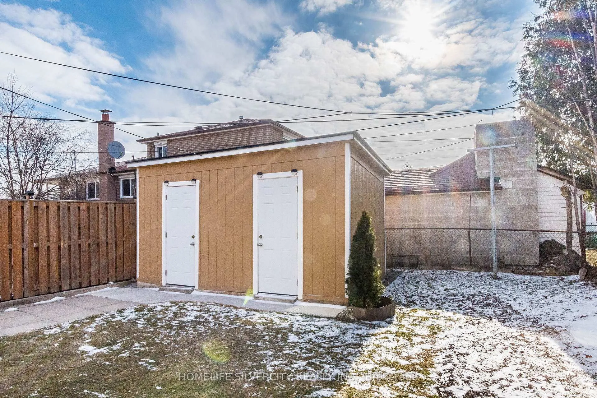 Photo 49 of 19 Garfield Crescent, Brampton, Brampton North — HOMEH